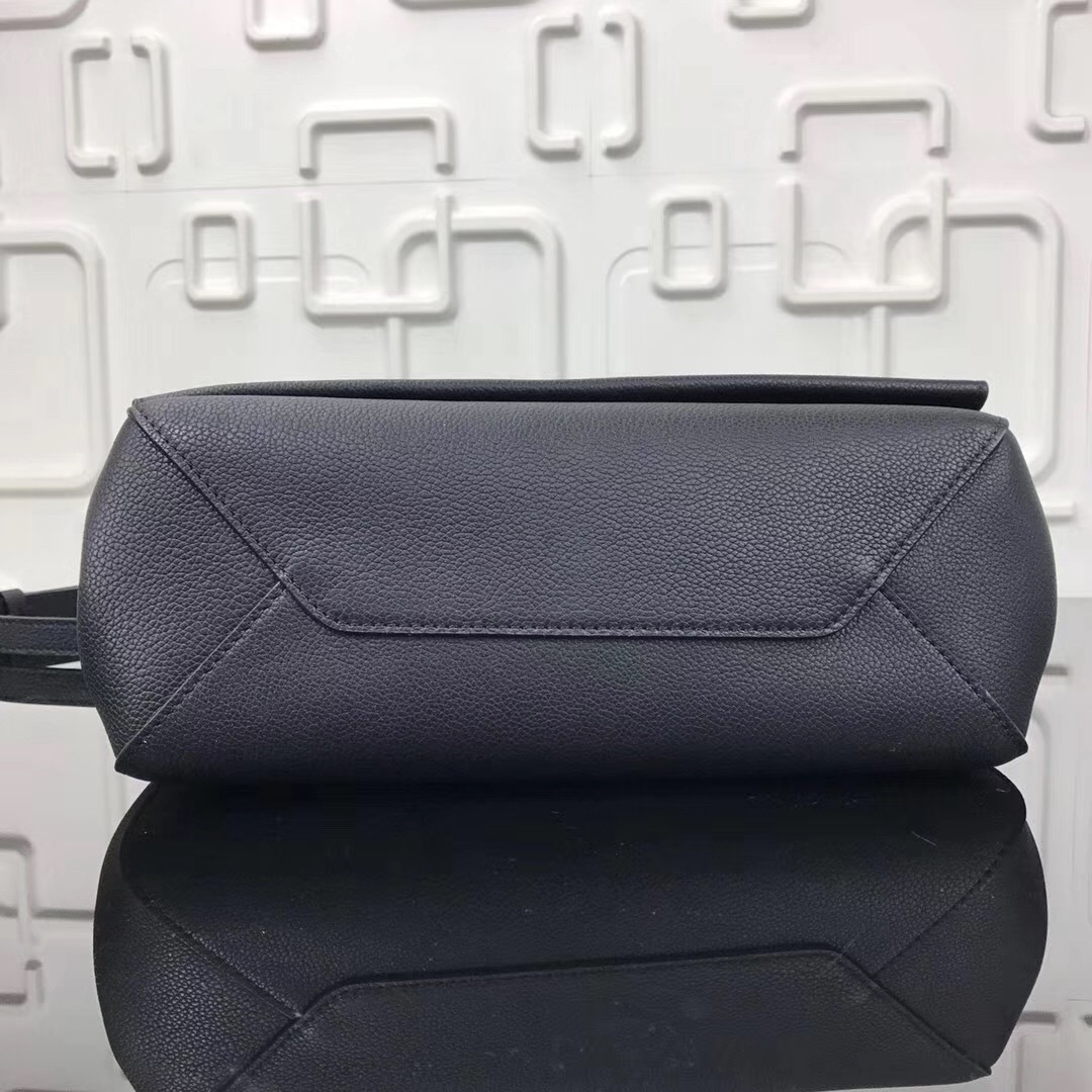 L0vis Vvtt0n Lockme Black Bag M50250