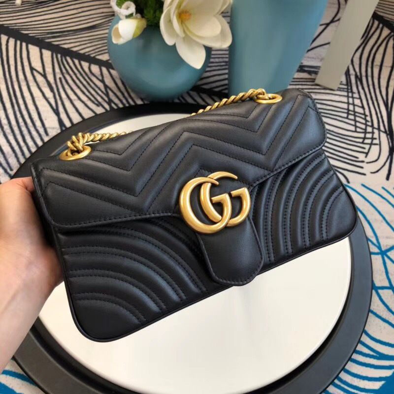 Gvc*1 Marmont matelassé shoulder bag in Black 443497