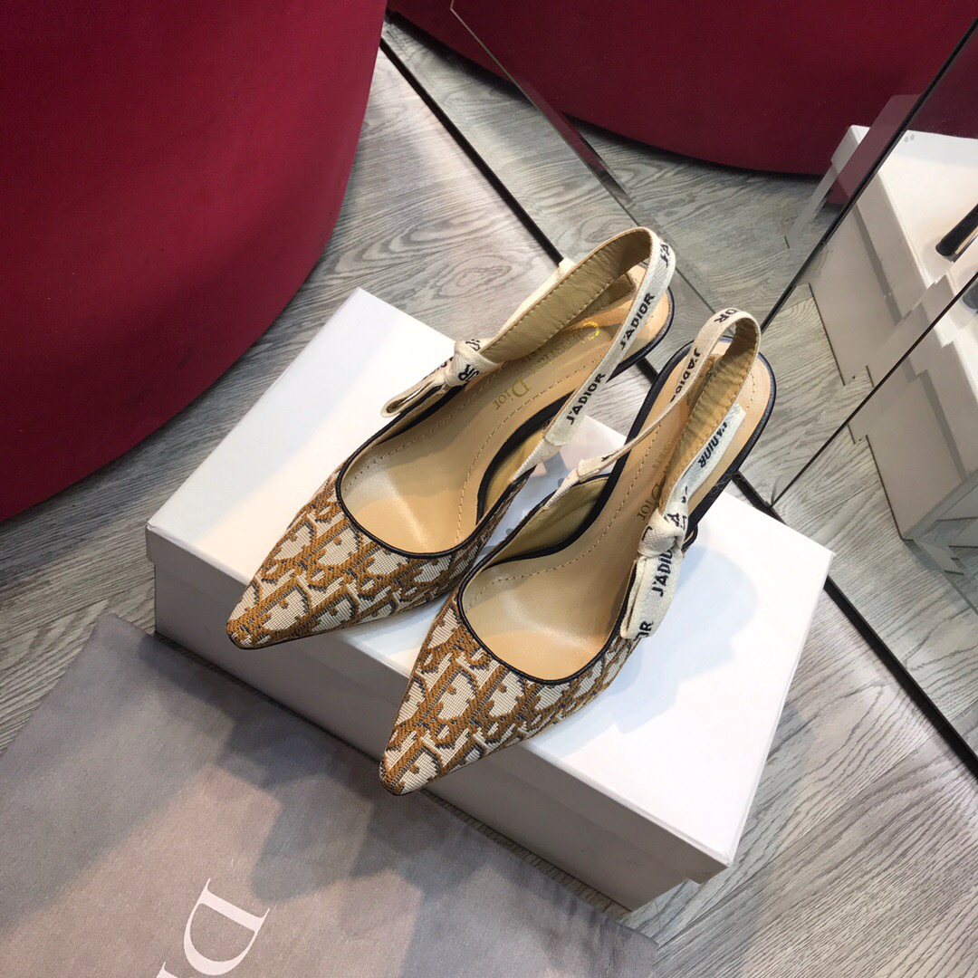 D10r Yellow High Heel shoes 9.5cm