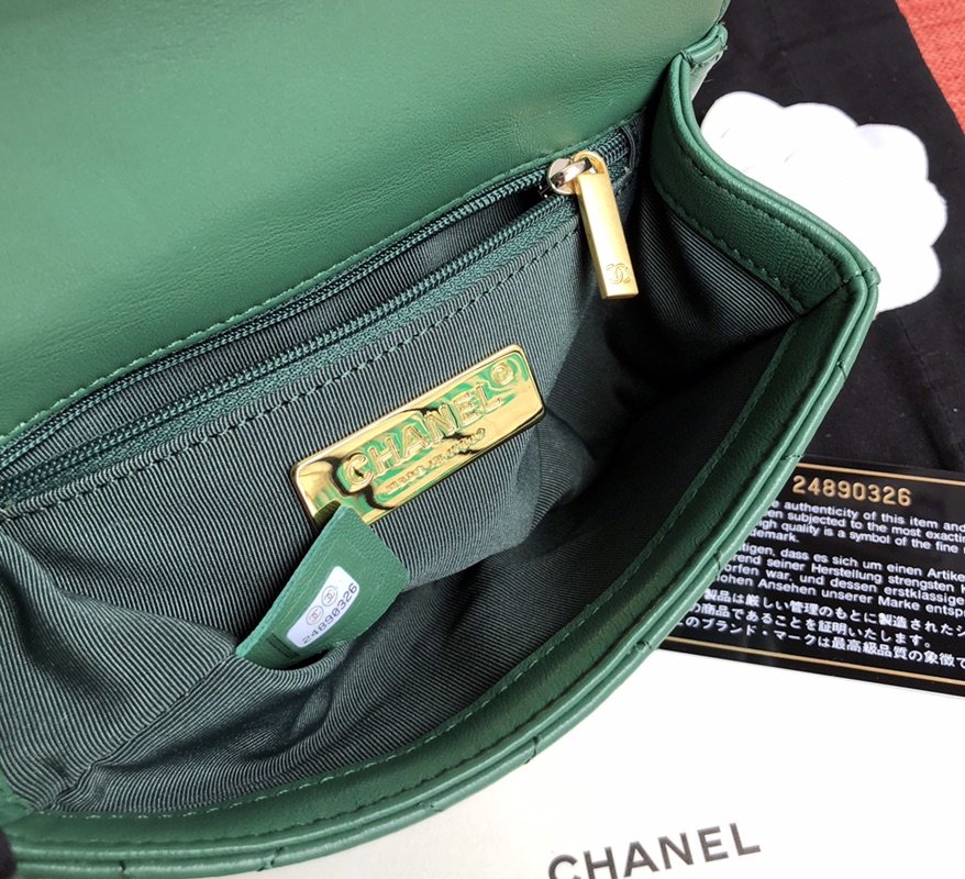 Ch**el Lambskin Waist Belt Bag green