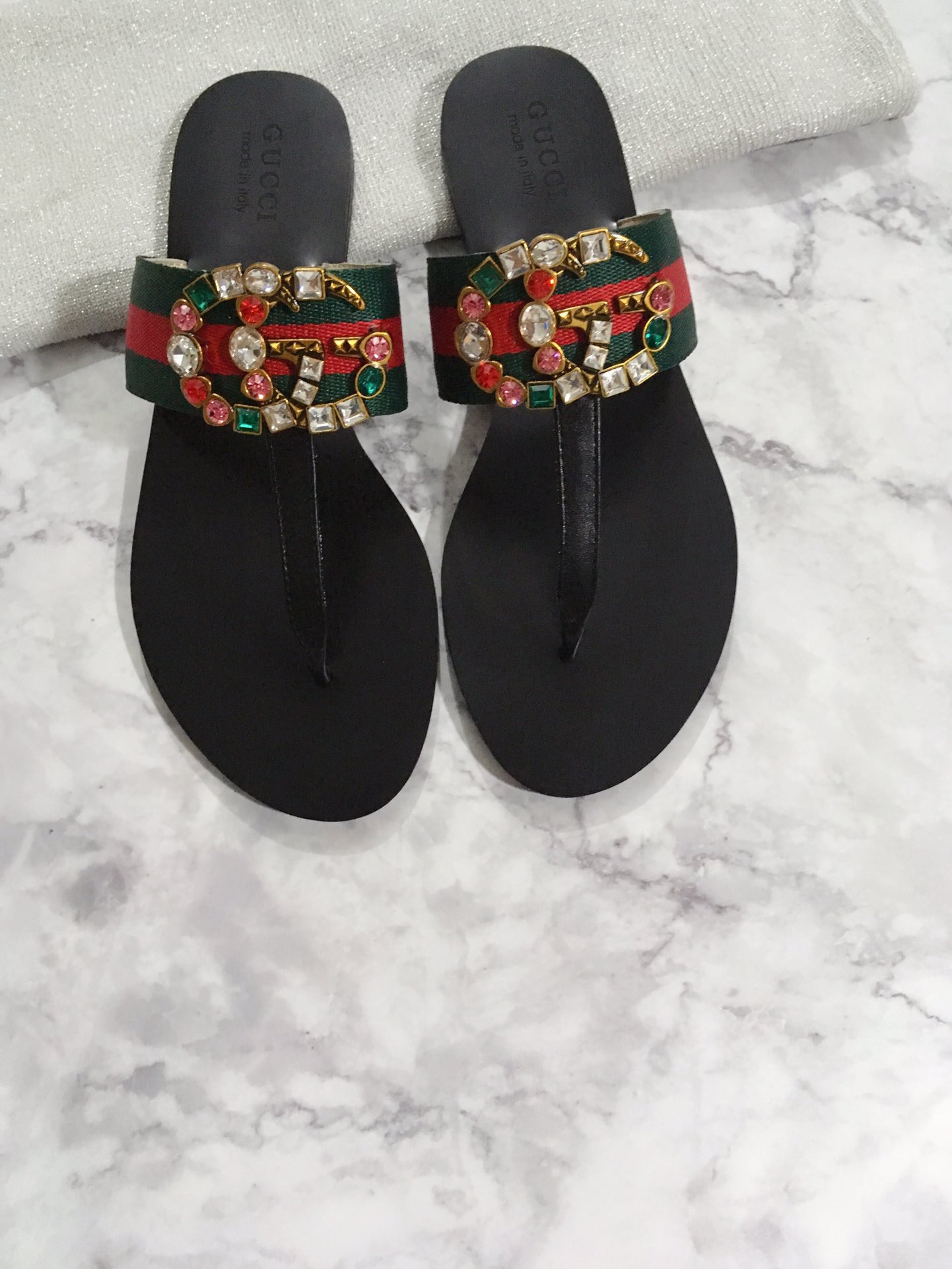 Gvc*1 Slippers