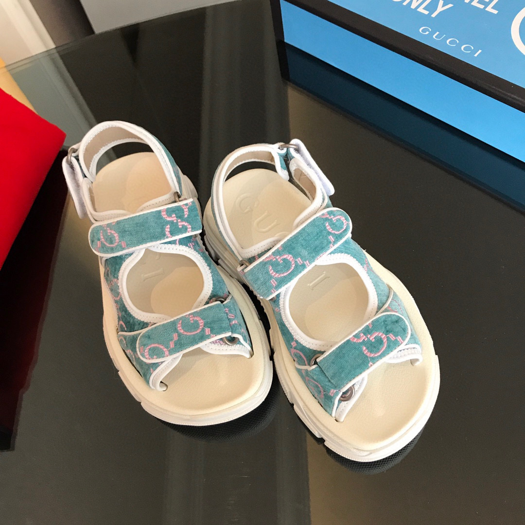 Gvc*1 Sandals 024