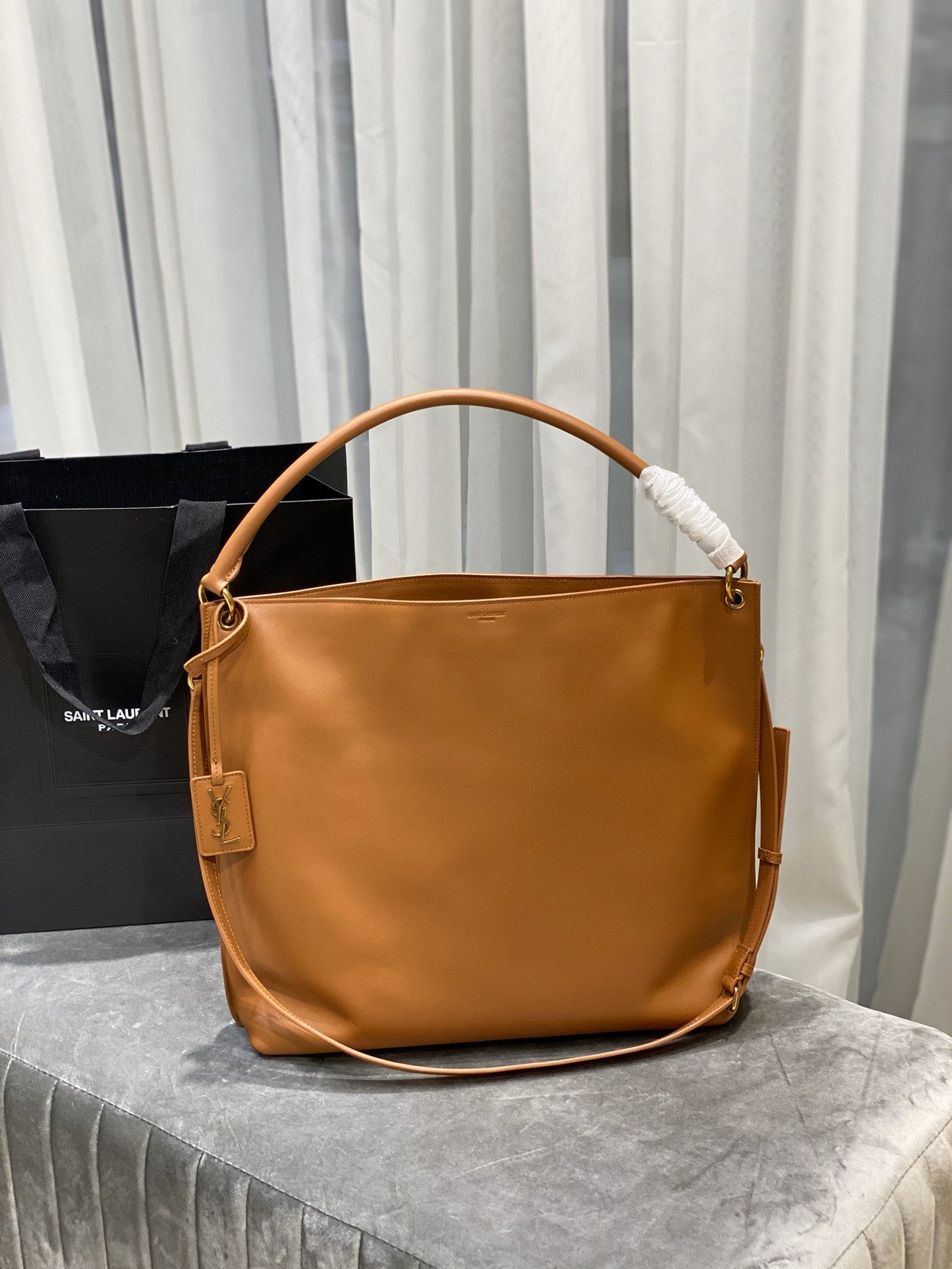 Y51 TAG hobo bag in canvas and leather 001
