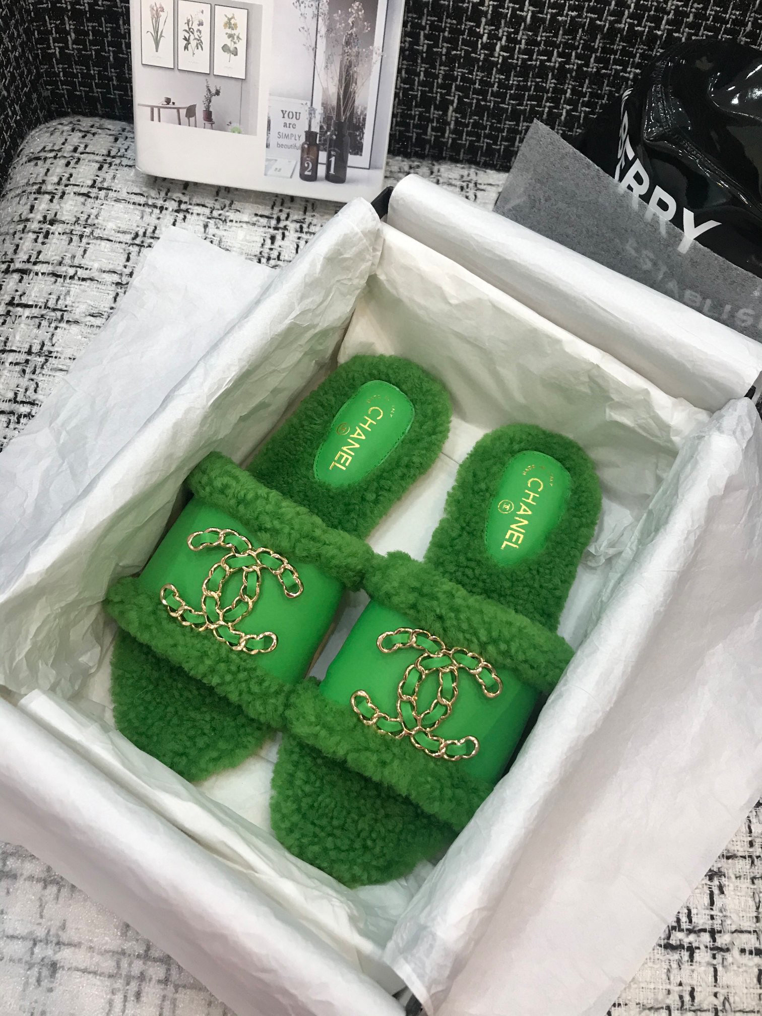 Ch**el Slippers 006