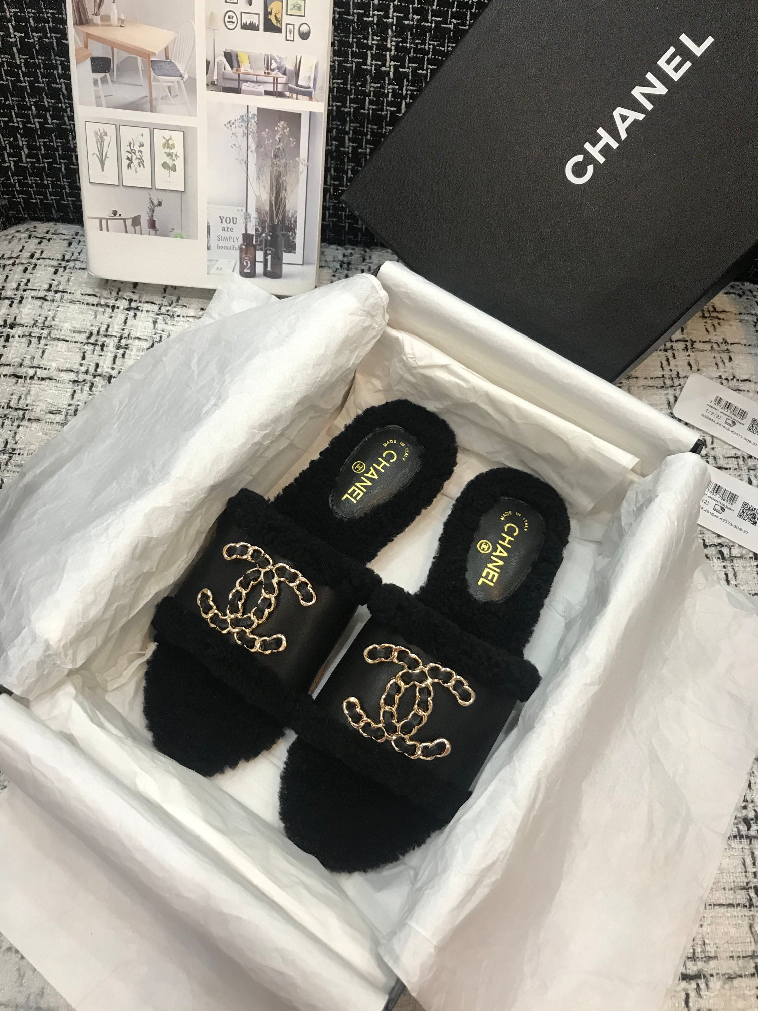 Ch**el Slippers 005