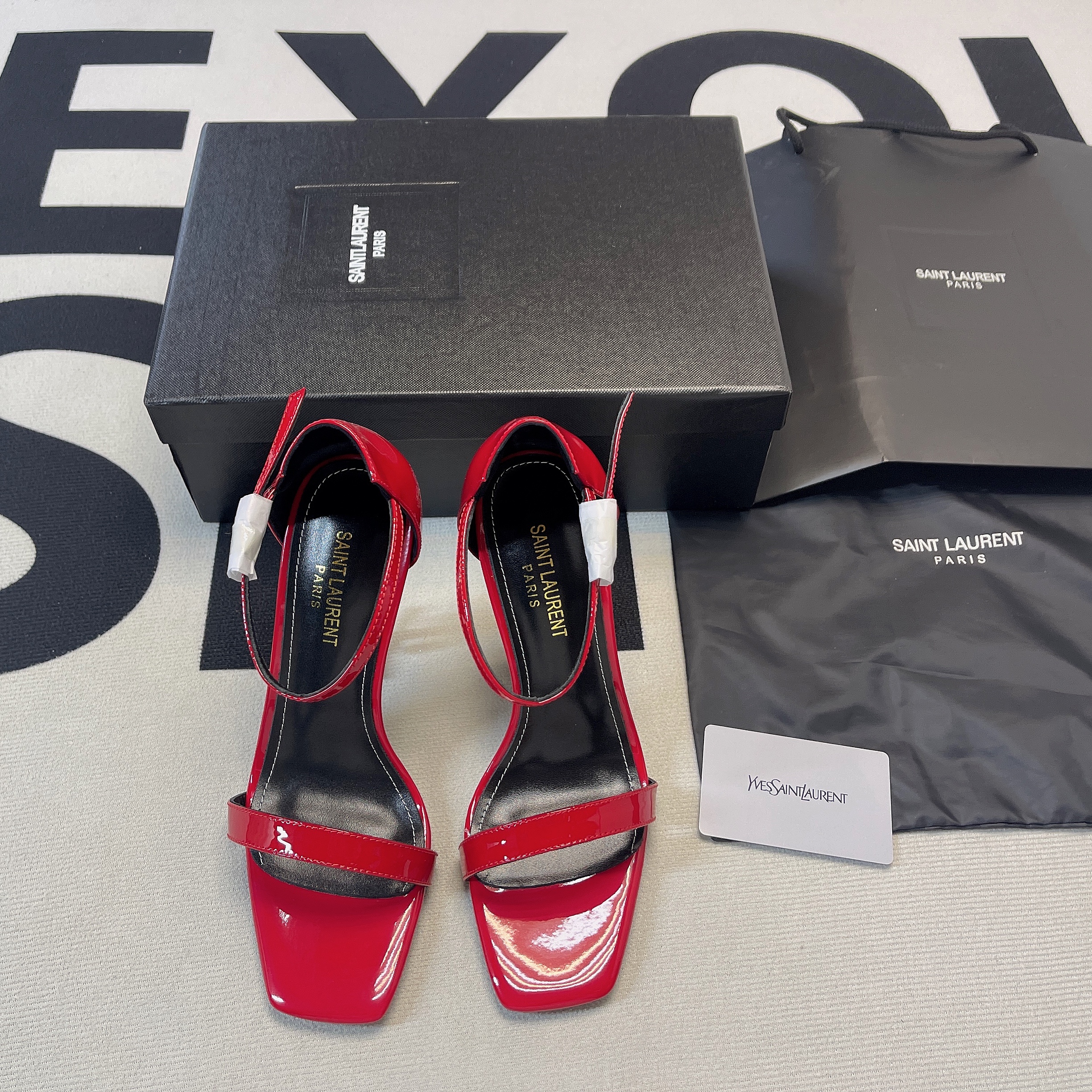 Y51 SANDALS HEEL 01