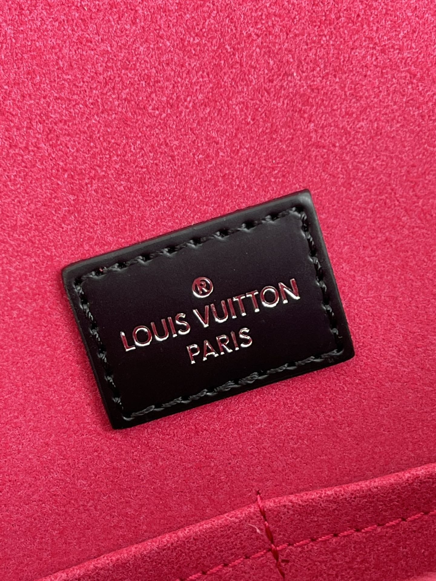 L0vis Vvtt0n Cluny BB Handbags M59134 28cm