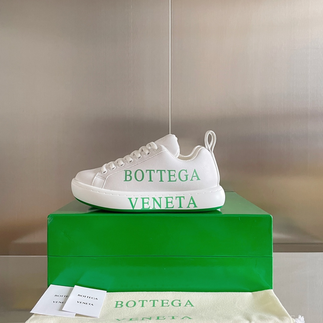 B0tt*ga Ven*ta Sneaker White