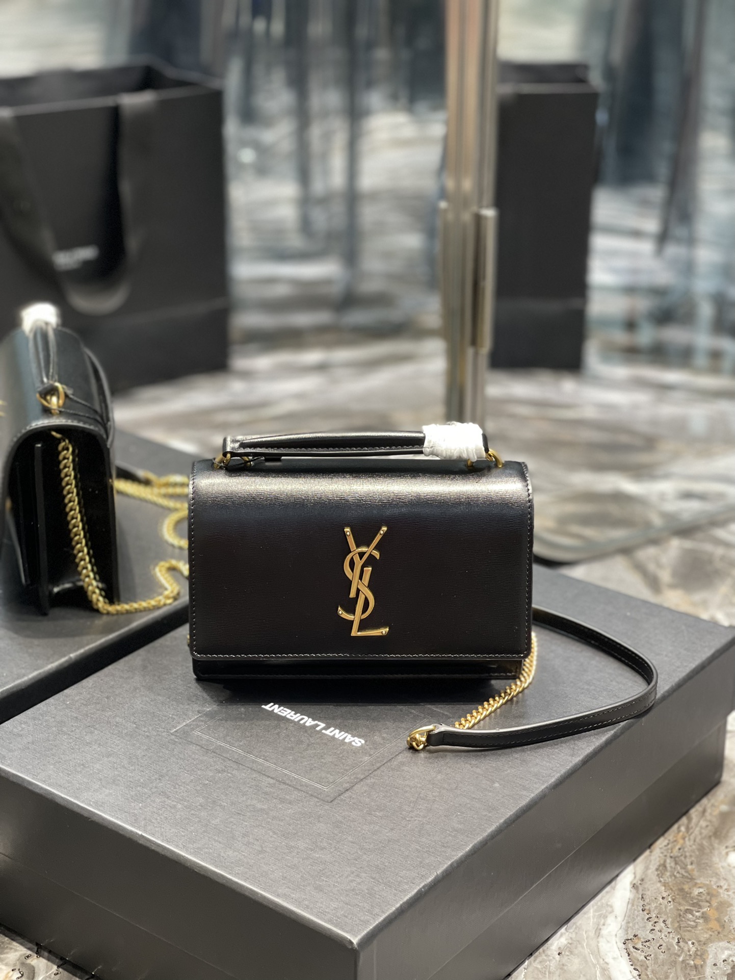 Y51 Sunset Shoulder Bag 19cm Black