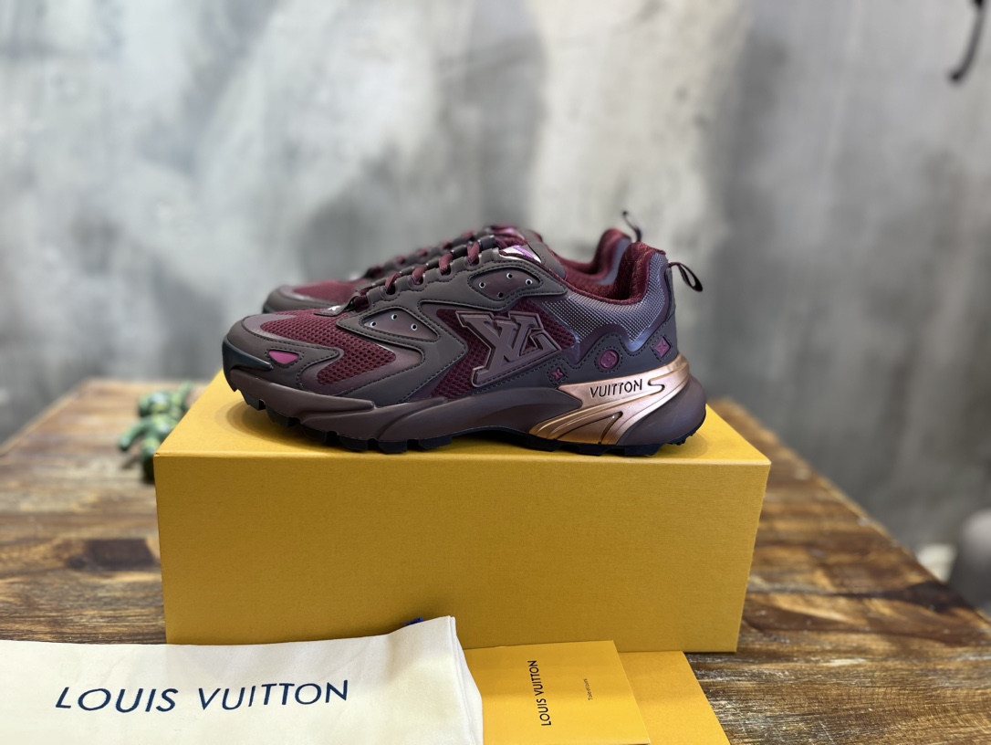 Bagsaaa L0vis Vvtt0n Runner Tatic Sneaker Bordeaux Red