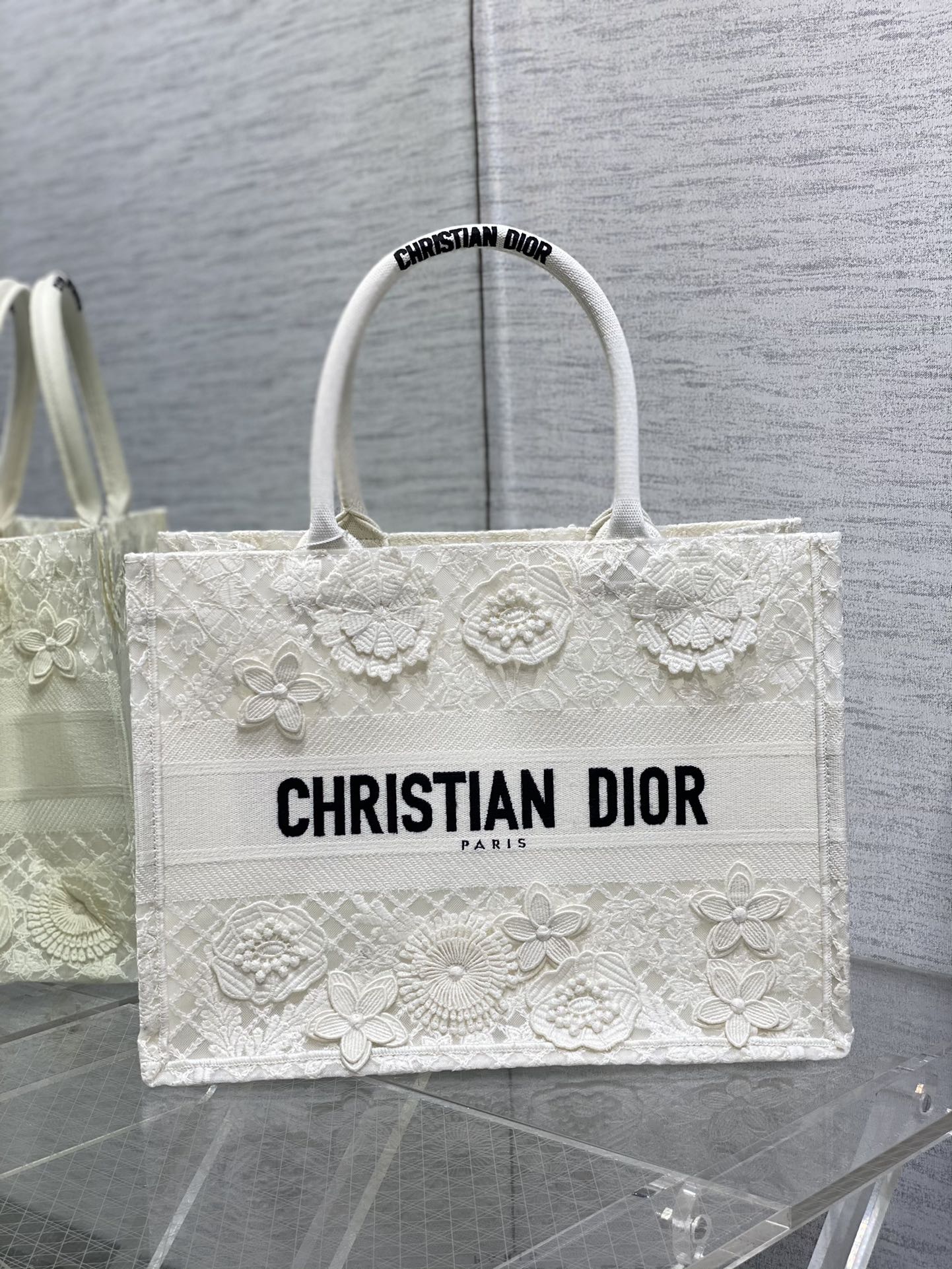 Bagsaaa D10r Medium Book Tote White Multicolor D-Lace Embroidery with 3D Macramé Effect (36 x 27.5 x 16.5 cm)