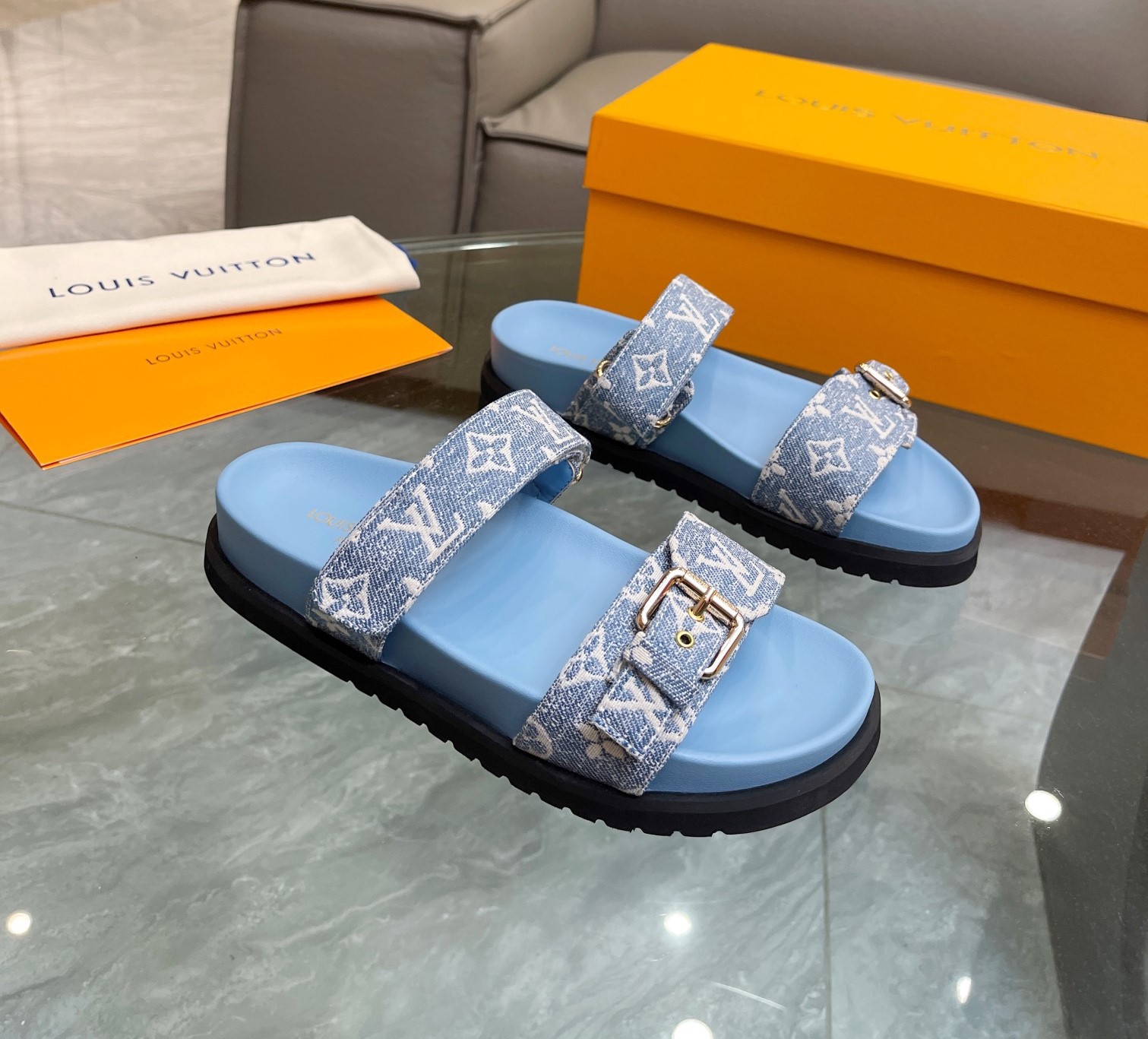 Bagsaaa L0vis Vvtt0n Bom Dia Flat Comfort Mule Monogram Blue Denim