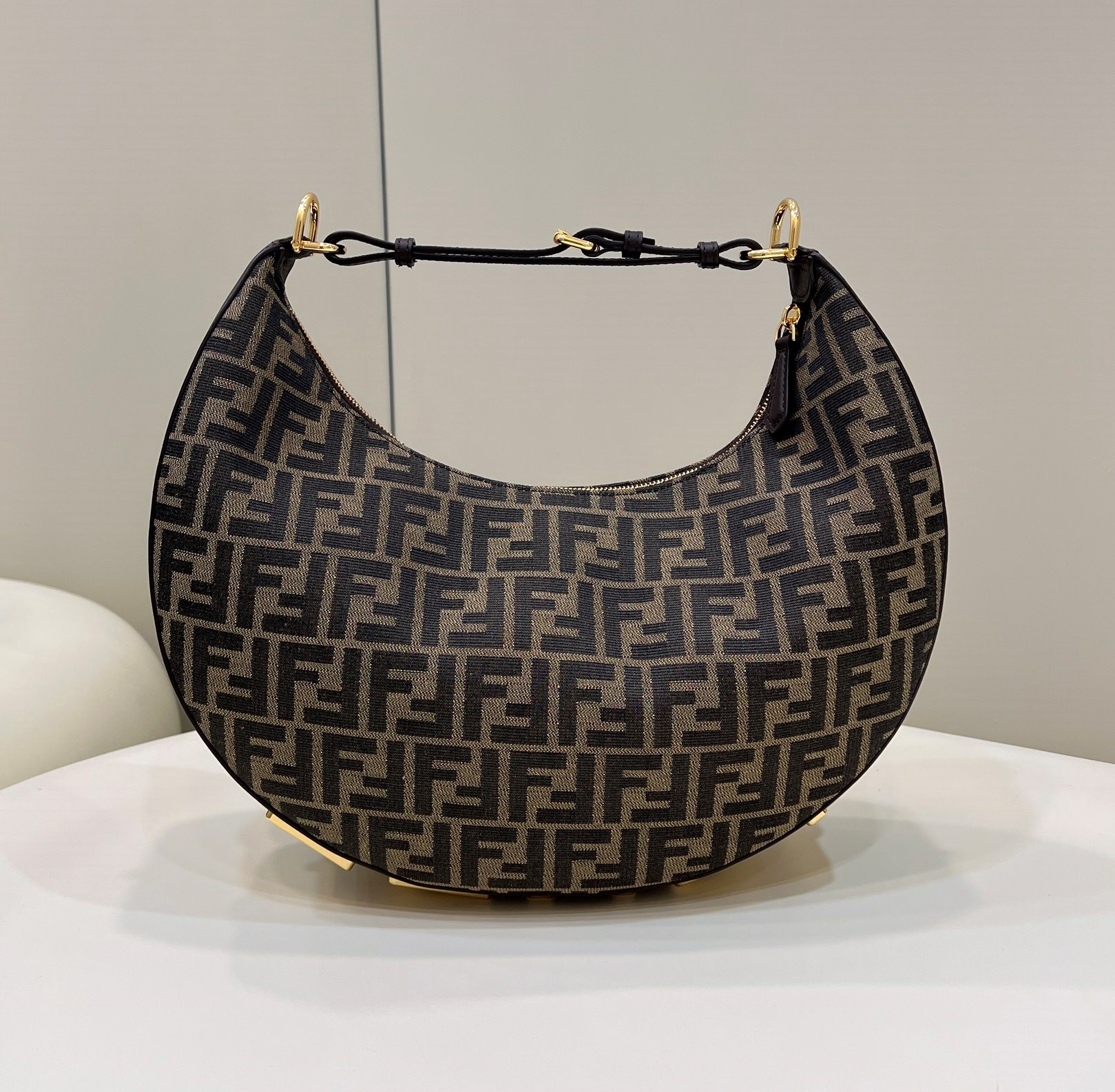 Bagsaaa F**di Medium Graphy In Brown FF Bag - 36-30-11CM