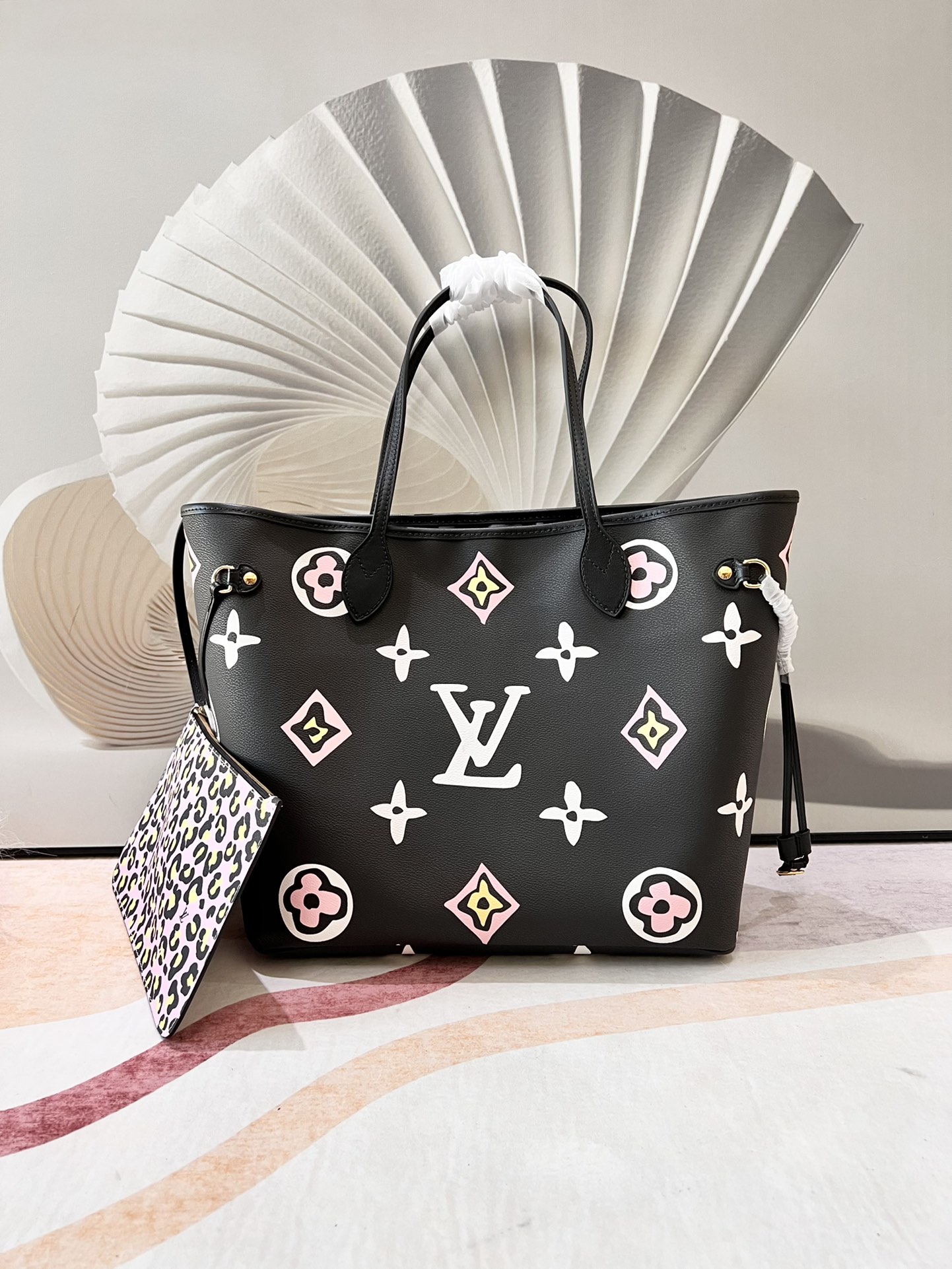 Bagsaaa L0vis Vvtt0n Neverfull MM Wild At Heart Black - 31x28x14cm