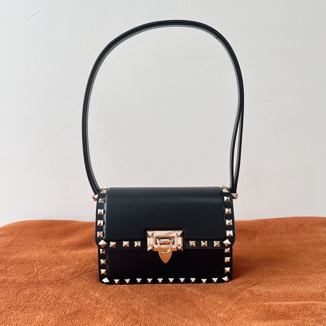 Bagsaaa Va1e*ntin0 Garavani Rockstud Shoulder Black Bag - 18.5x12x8cm