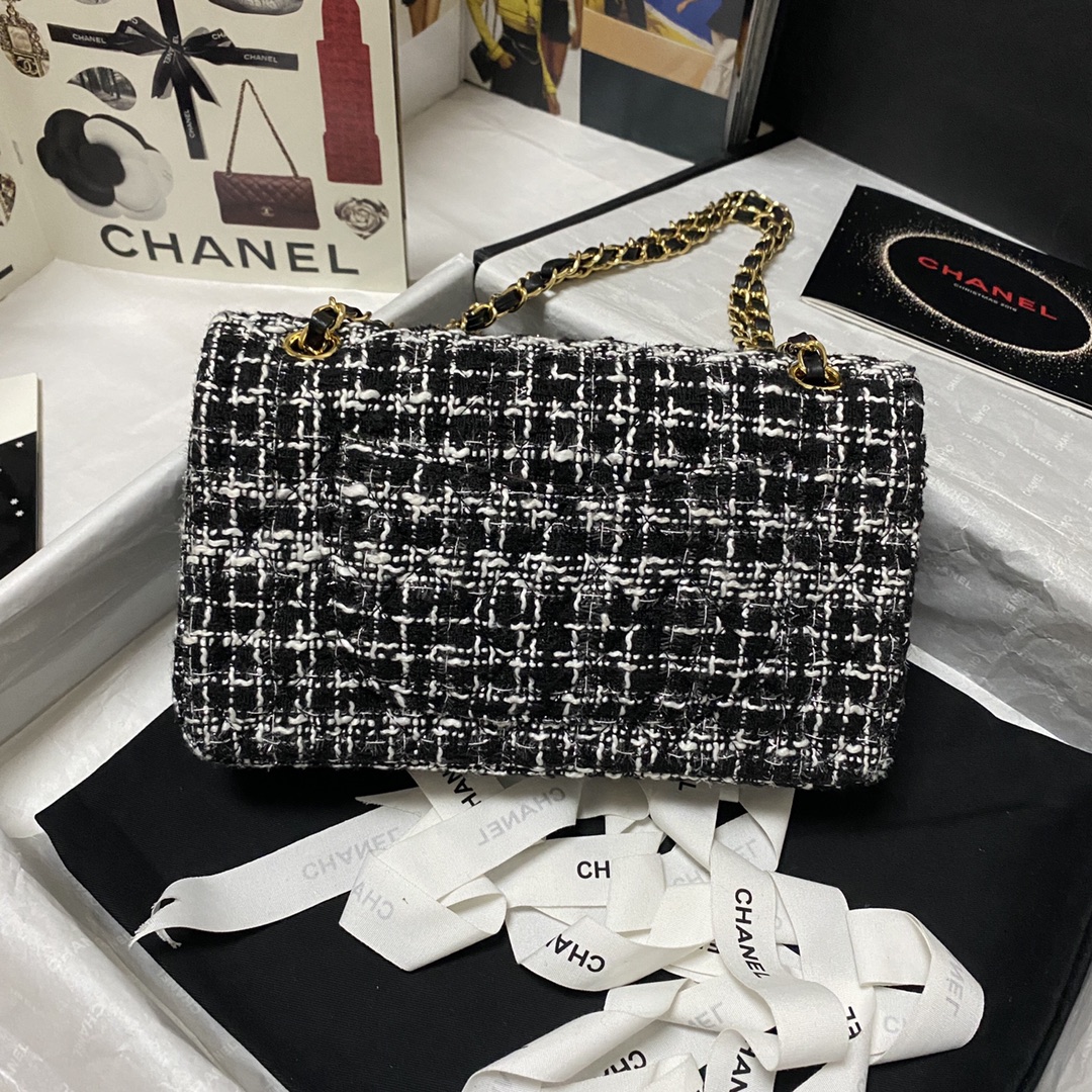 Bagsaaa Ch**el Medium Flap Bag Tweed Black and White Leather - 25cm