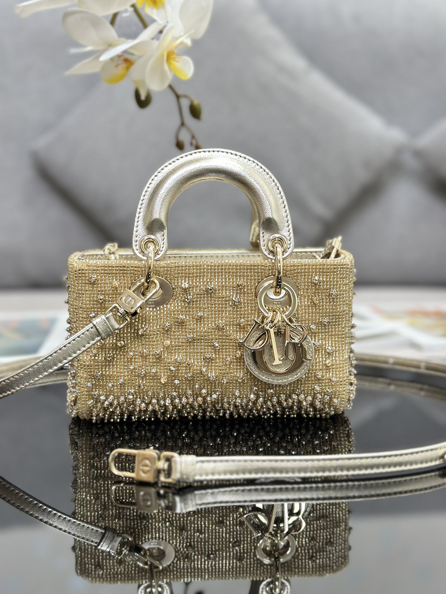 Bagsaaa D10r LAdy D-Joy Gold-Tone Satin with Gradient Bead Embroidery - 16 x 9 x 5 cm
