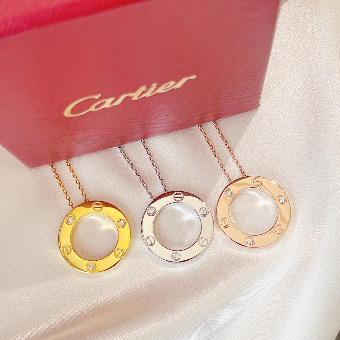 Bagsaaa Ca*t1er Necklace