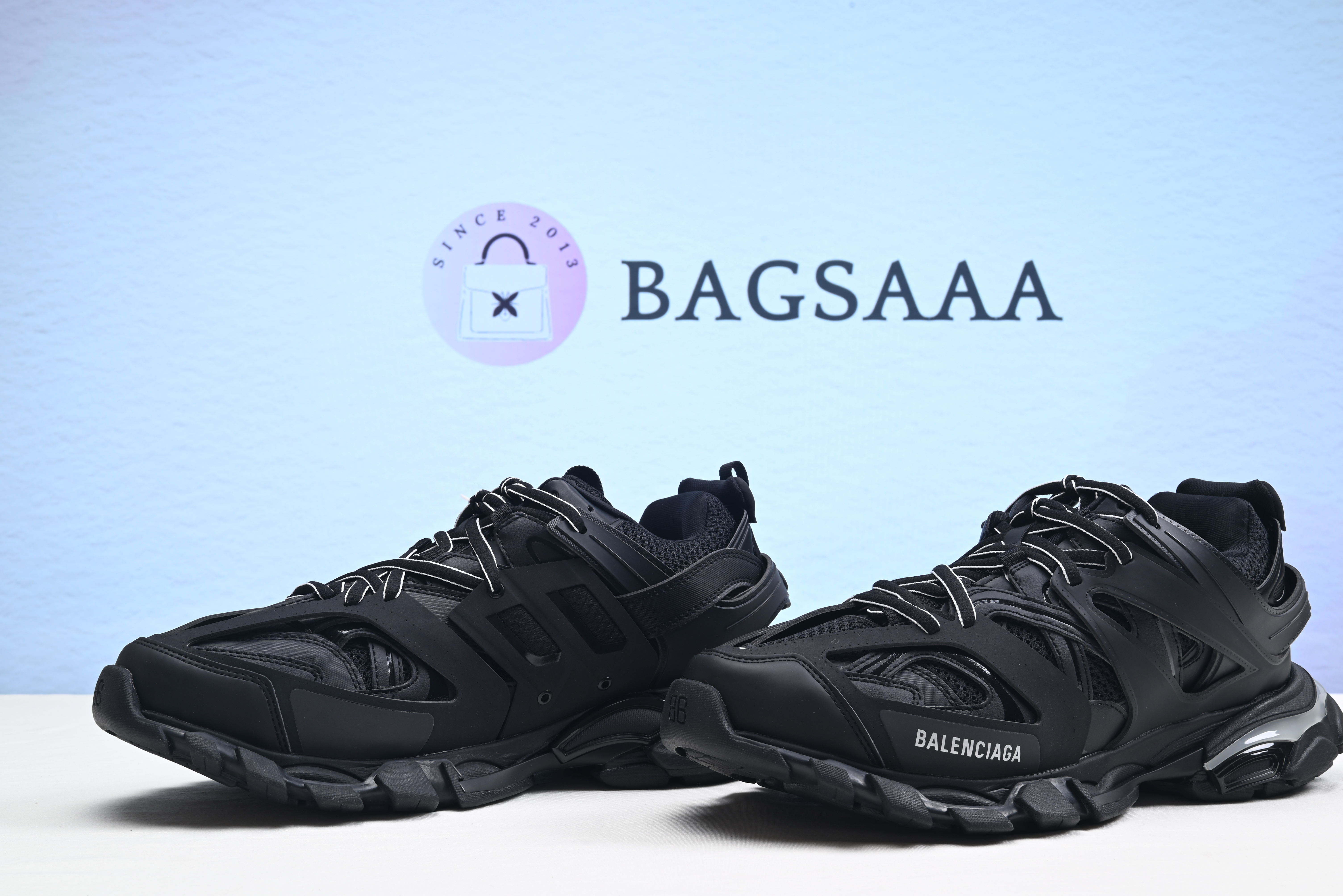 Bagsaaa Ba1en*iaga Track Spikes 