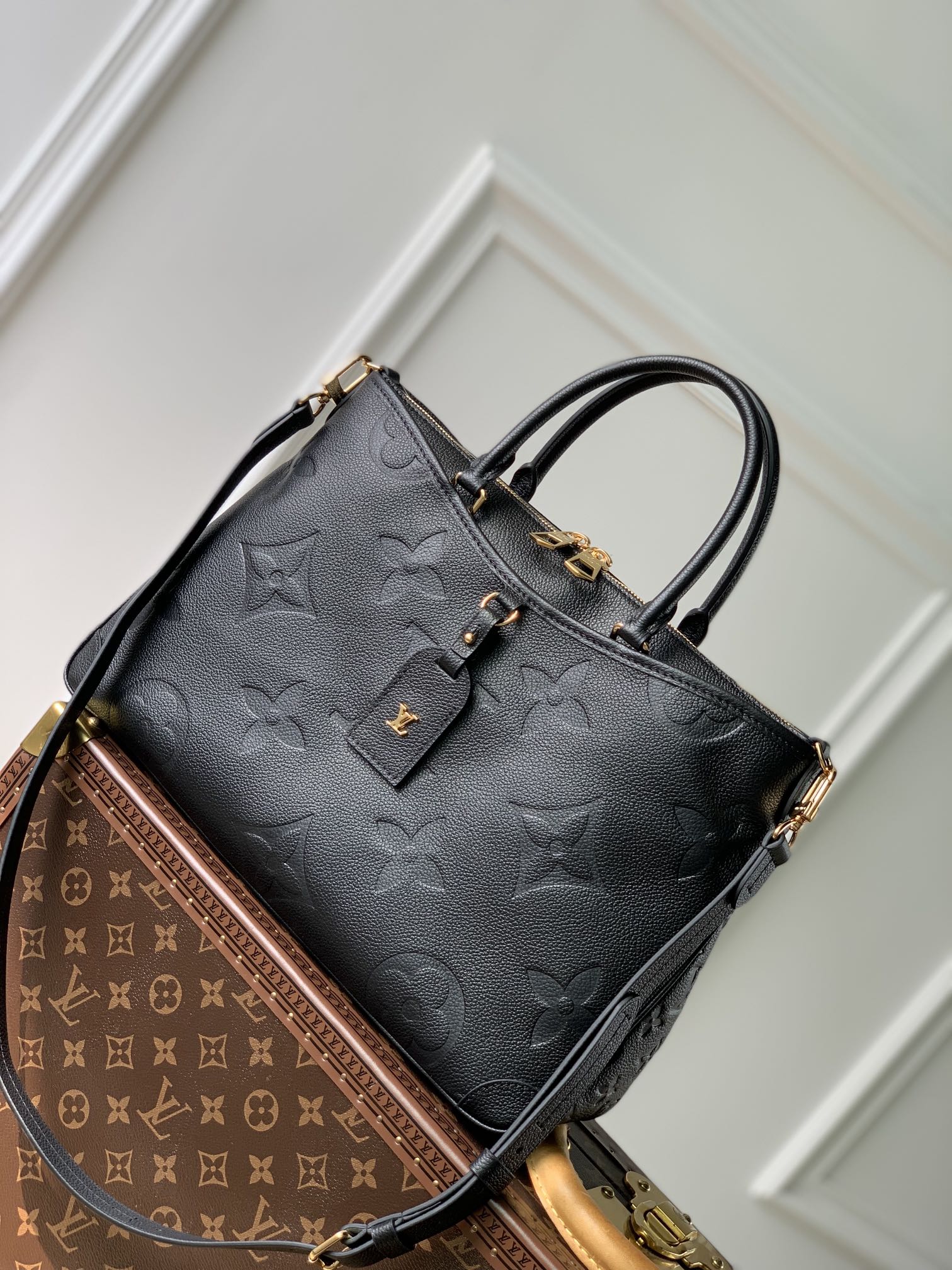 Bagsaaa L0vis Vvtt0n Trianon MM Black