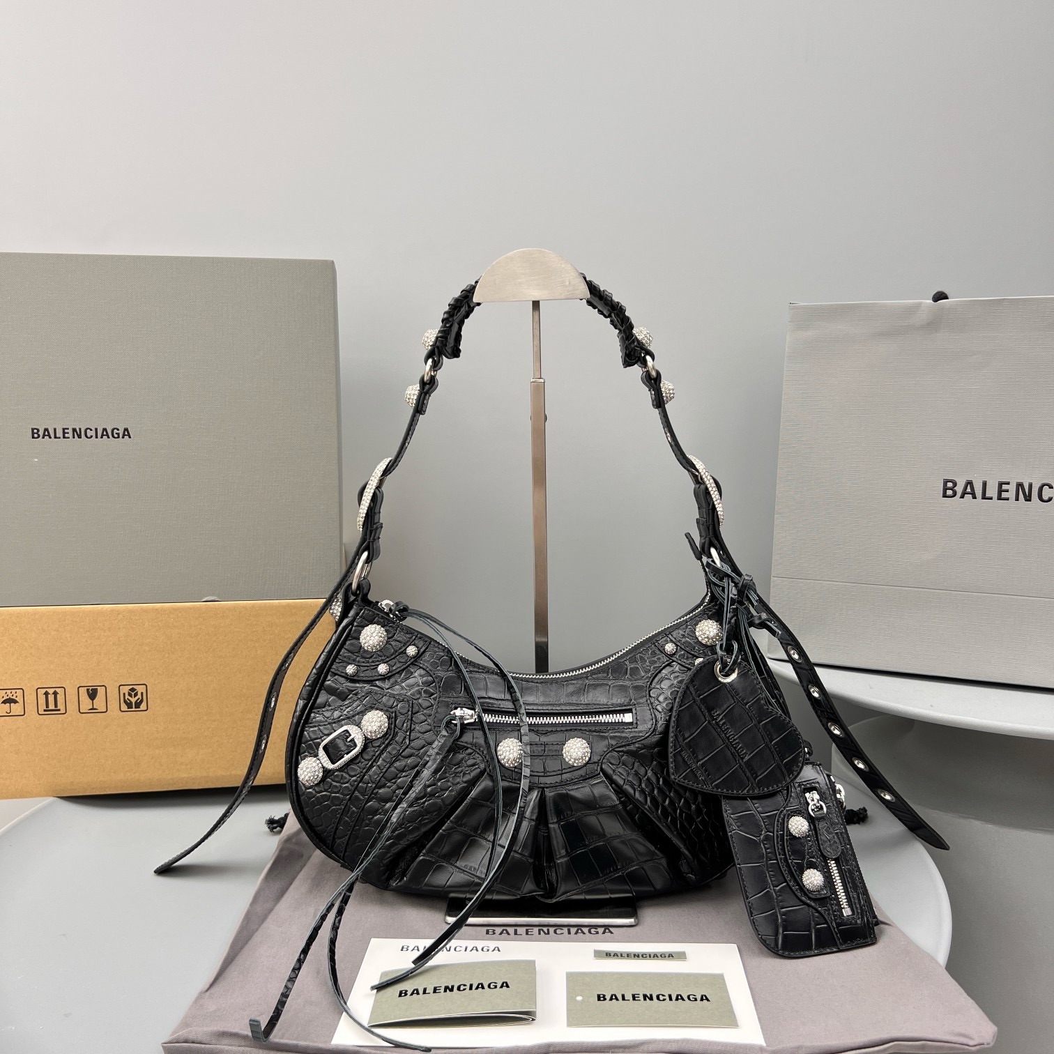 Bagsaaa Ba1en*iaga Le Cagole large bag black - 33x16x8cm