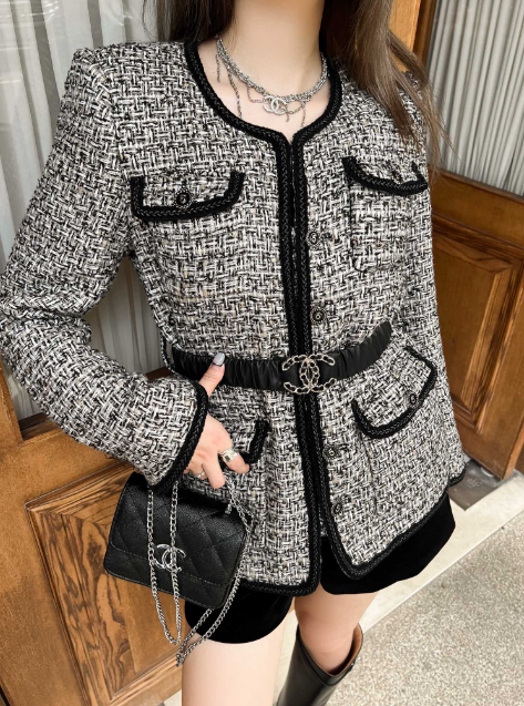 Bagsaaa Ch**el Tweed Black Long Jacket With belt
