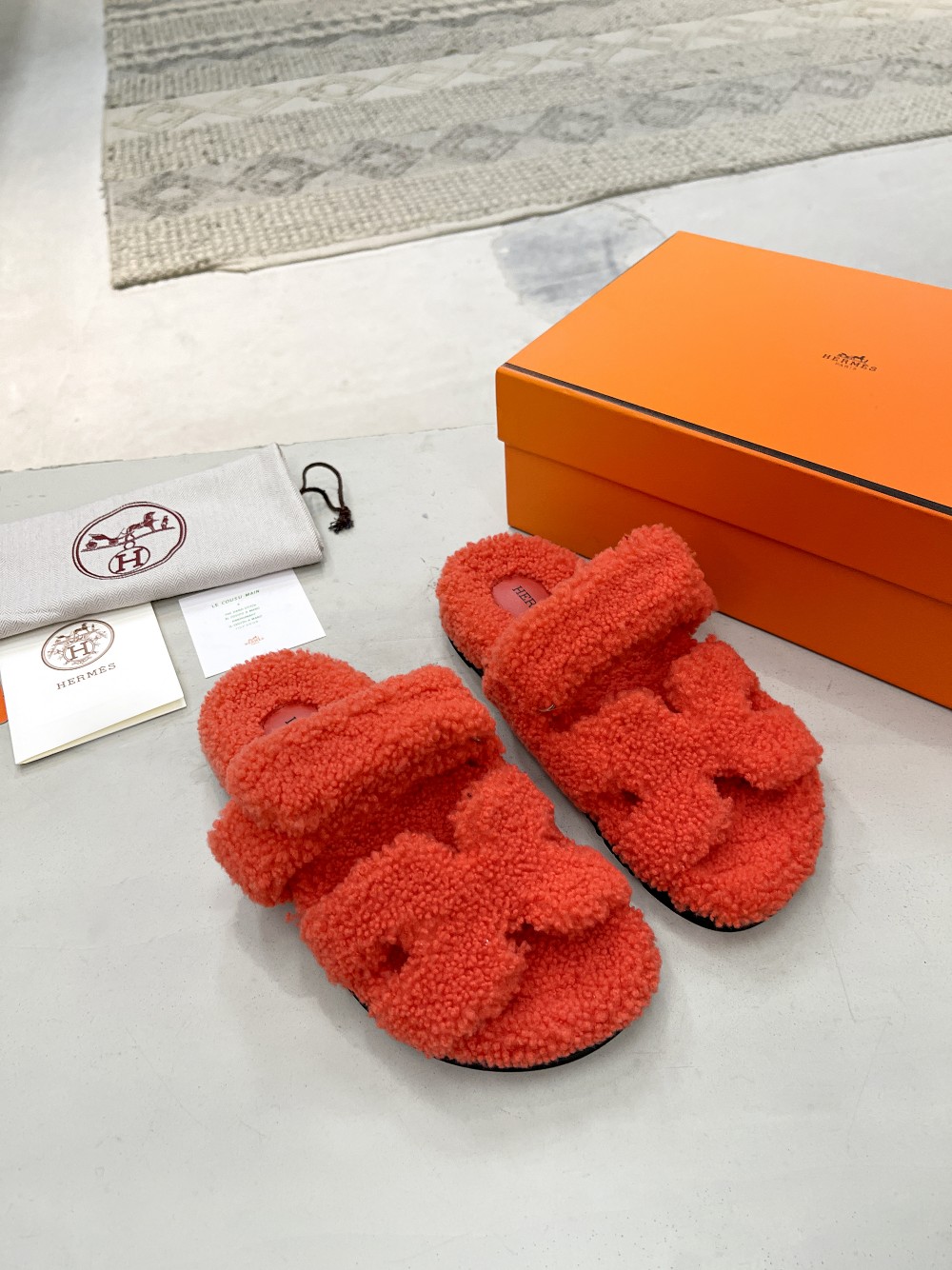 Bagsaaa H**me5 Chypre Sandals Orange