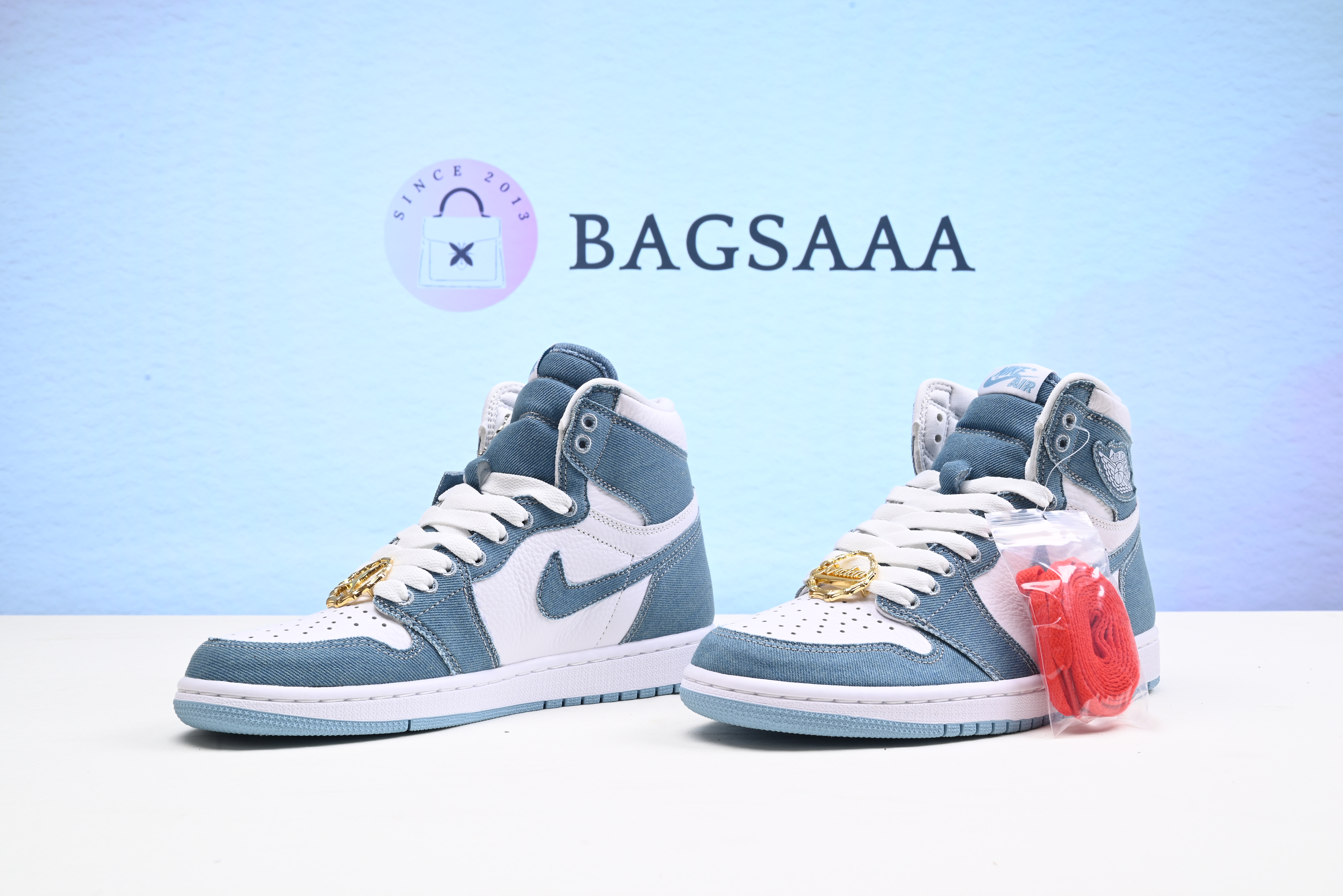 Air Jordan 1 High OG WMNS