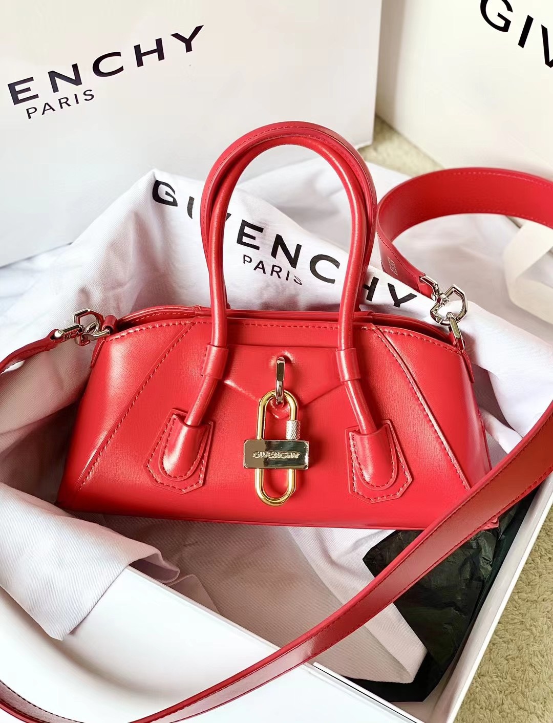 Bagsaaa Givenchy Antigona Strectch Red Bag - 22*12*8cm