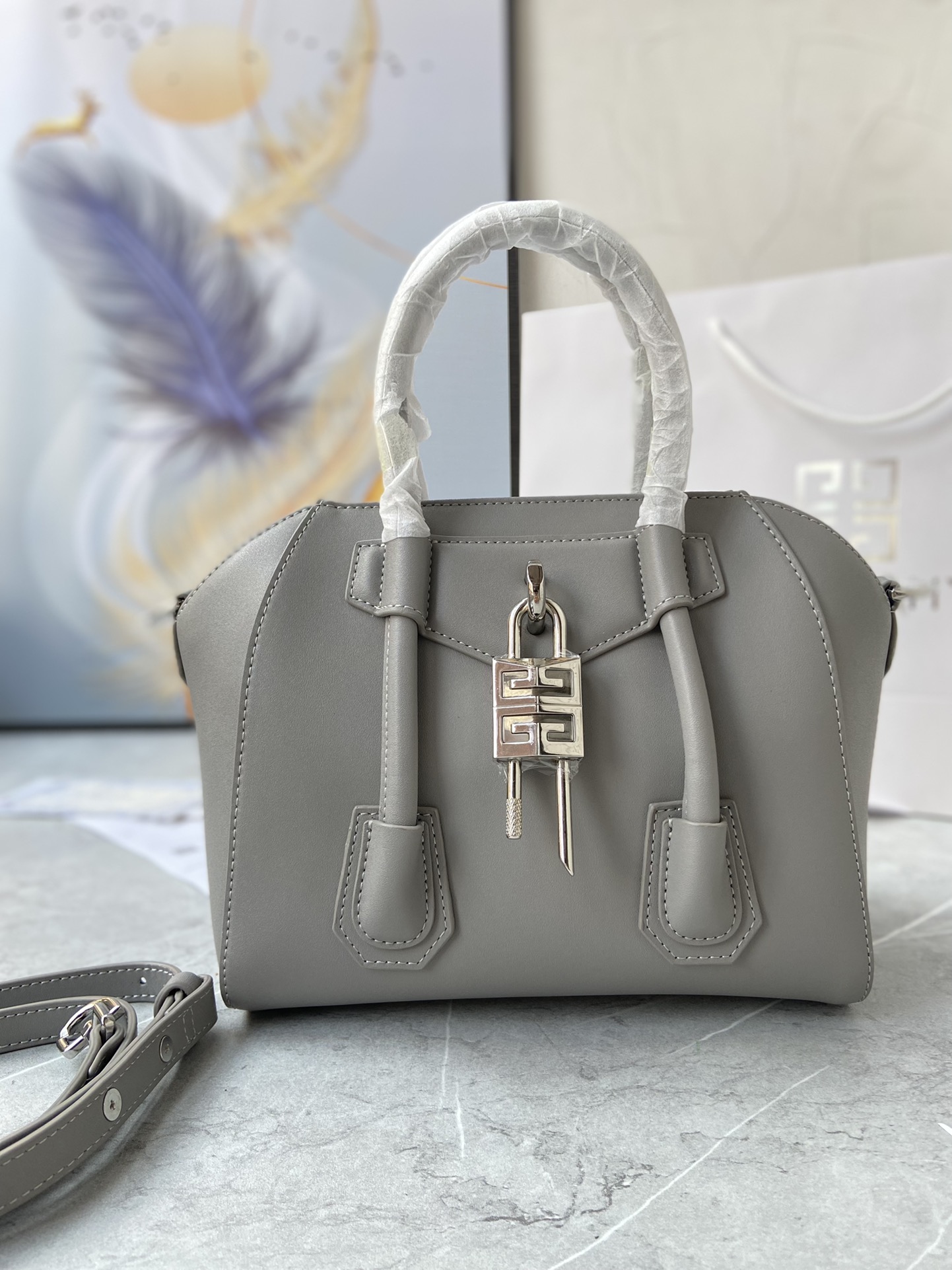 Bagsaaa Givenchy Antigona Lock Tote Bag Grey - 23*27*13cm