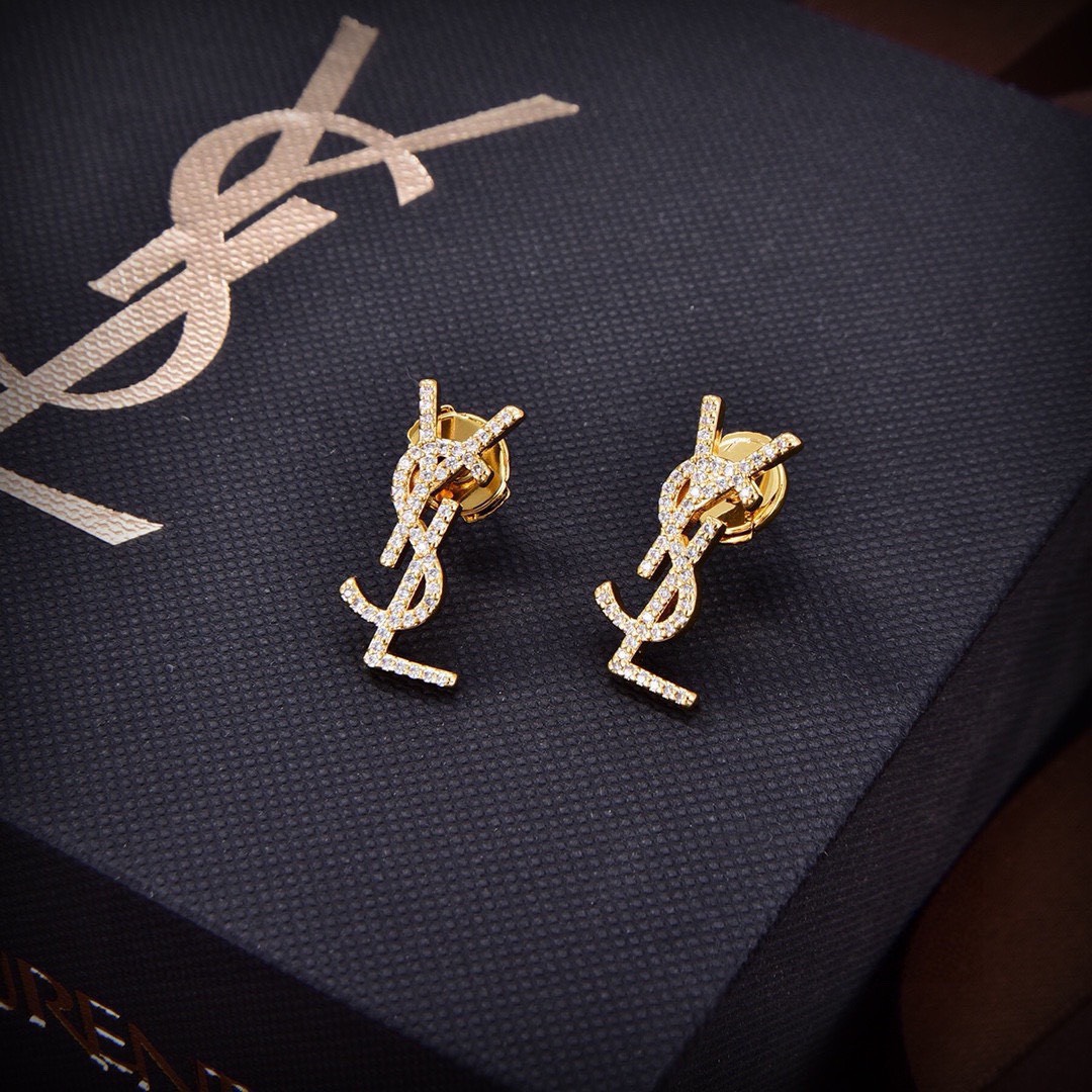 Bagsaaa Y51 Gold Earrings