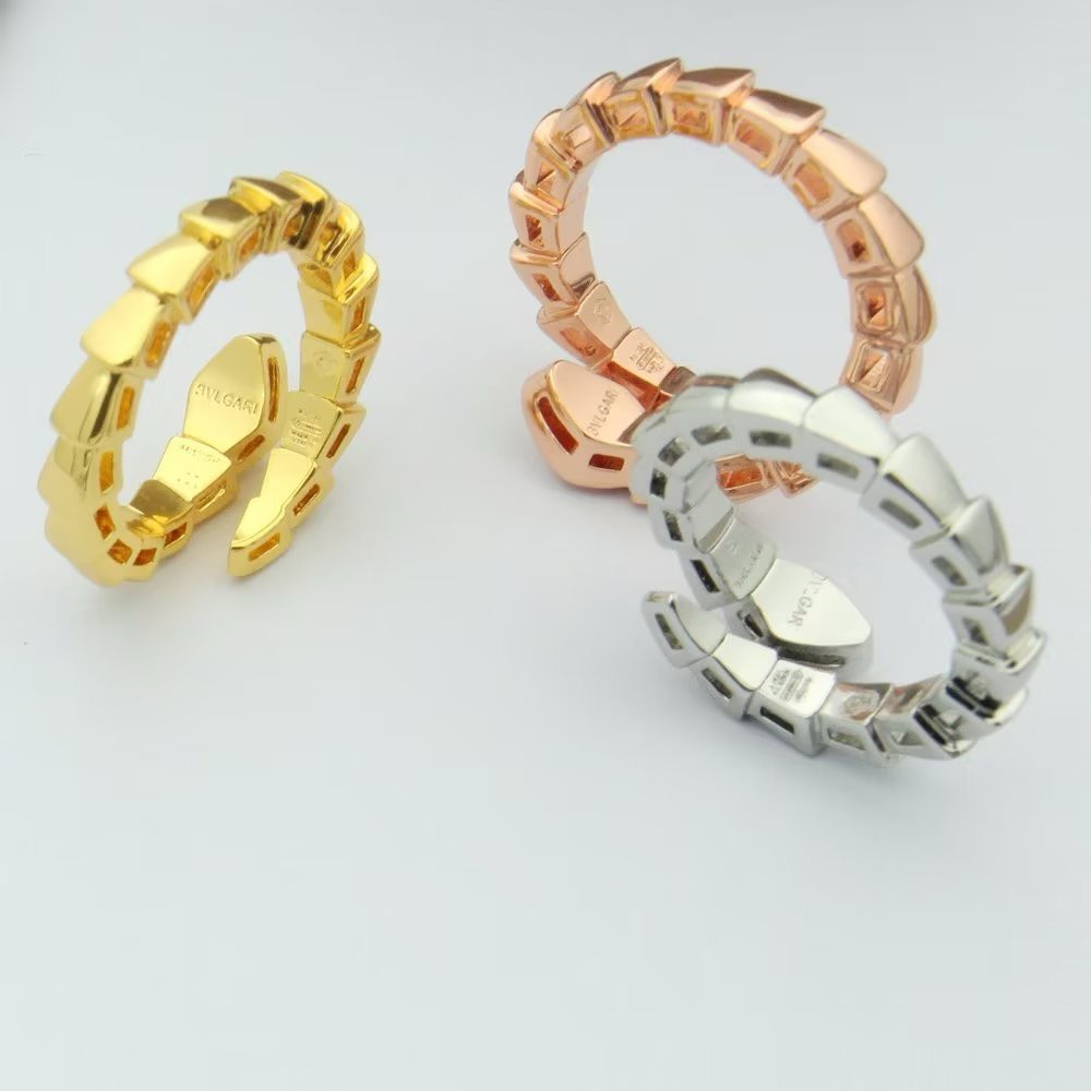 Bagsaaa Bv1g*ai Serpenti Ring