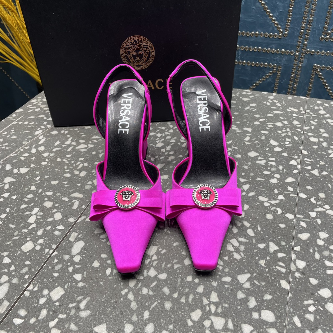 Bagsaaa Versace Medusa-motif satin-finish pumps pink
