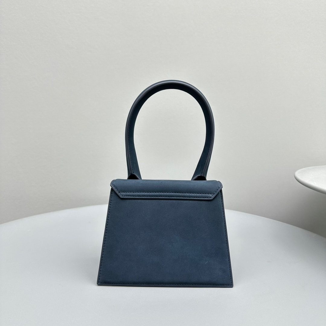 Bagsaaa Jacuqemus Le Chiquito Moyen Bag In Blue Velvet 18*15.5*8CM