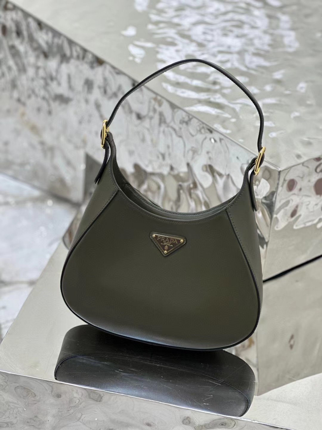 Bagsaaa Pra*a Cleo Shoulder Bag With Adjustable Strap In Green - 27x20x7cm