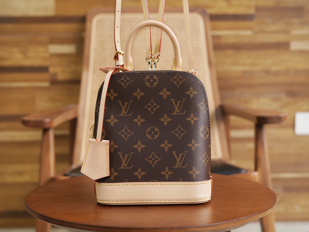 Bagsaaa L0vis Vvtt0n M47132 Alma Backpack - 15 x 20 x 10 cm