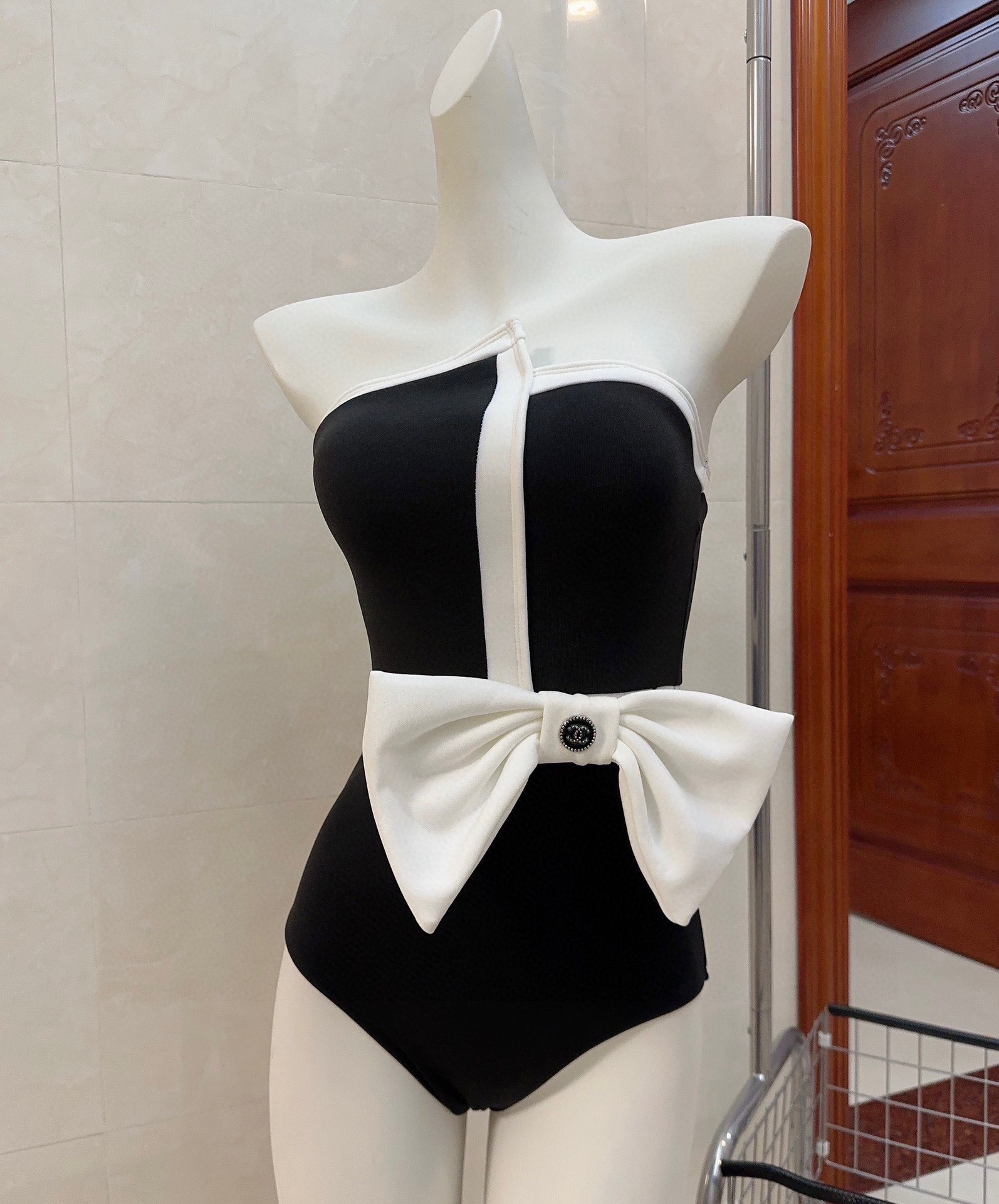 Bagsaaa Ch**el Bikini 03