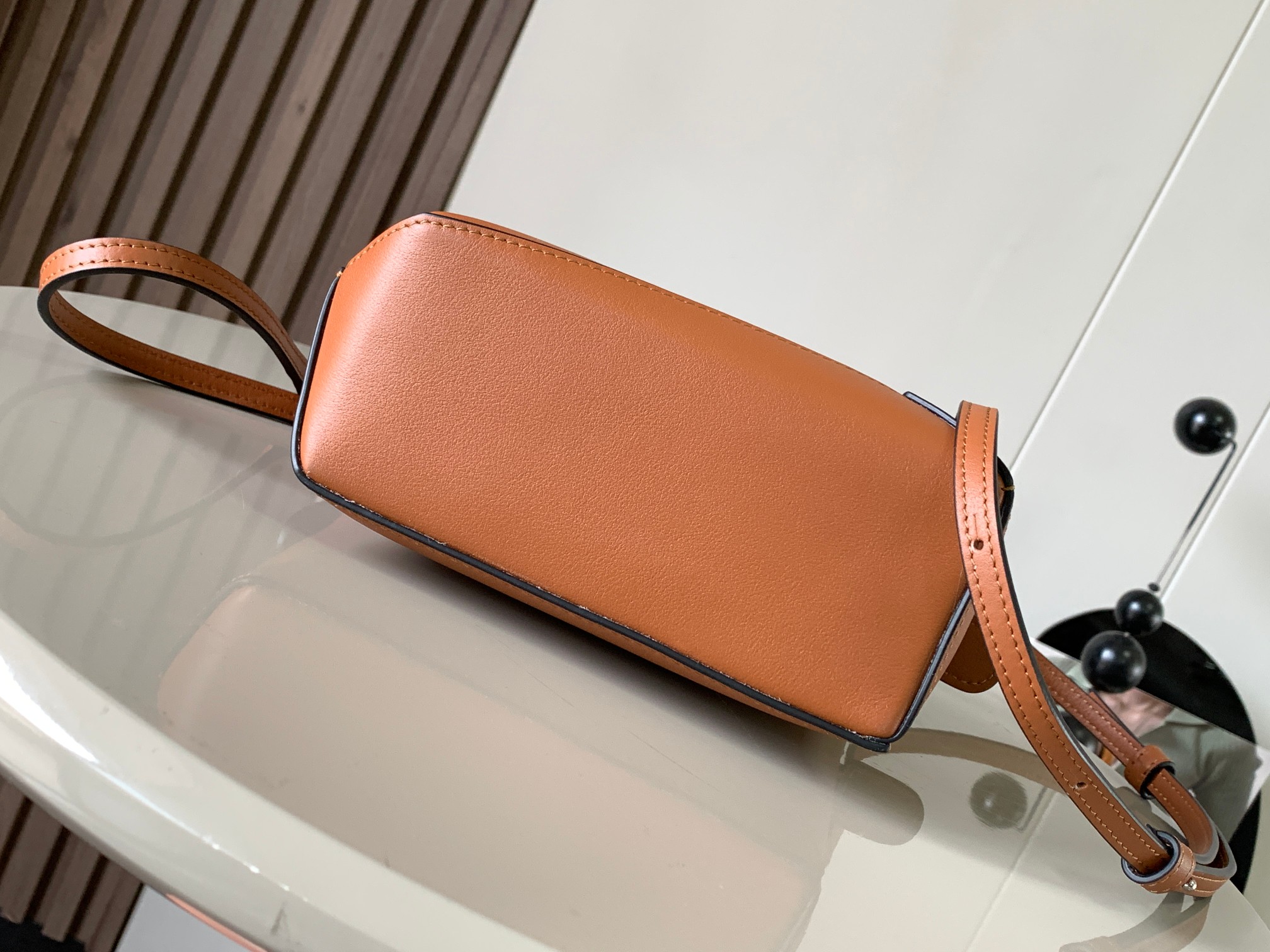 Bagsaaa L0ew* Mini Puzzle bag in classic calfskin brown - 18x8x12 cm