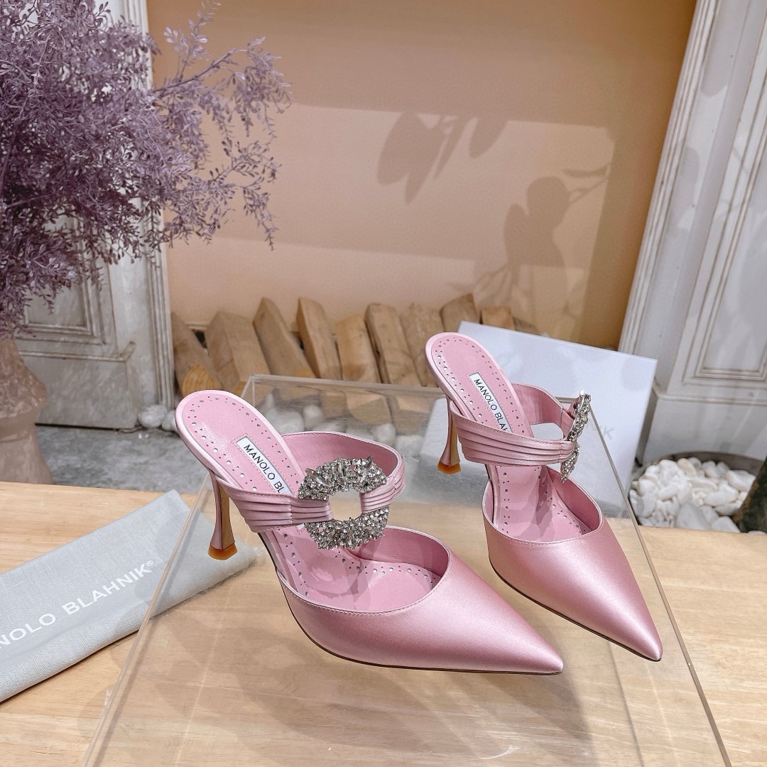 Bagsaaa Man010 B1ahn*k Heels 01