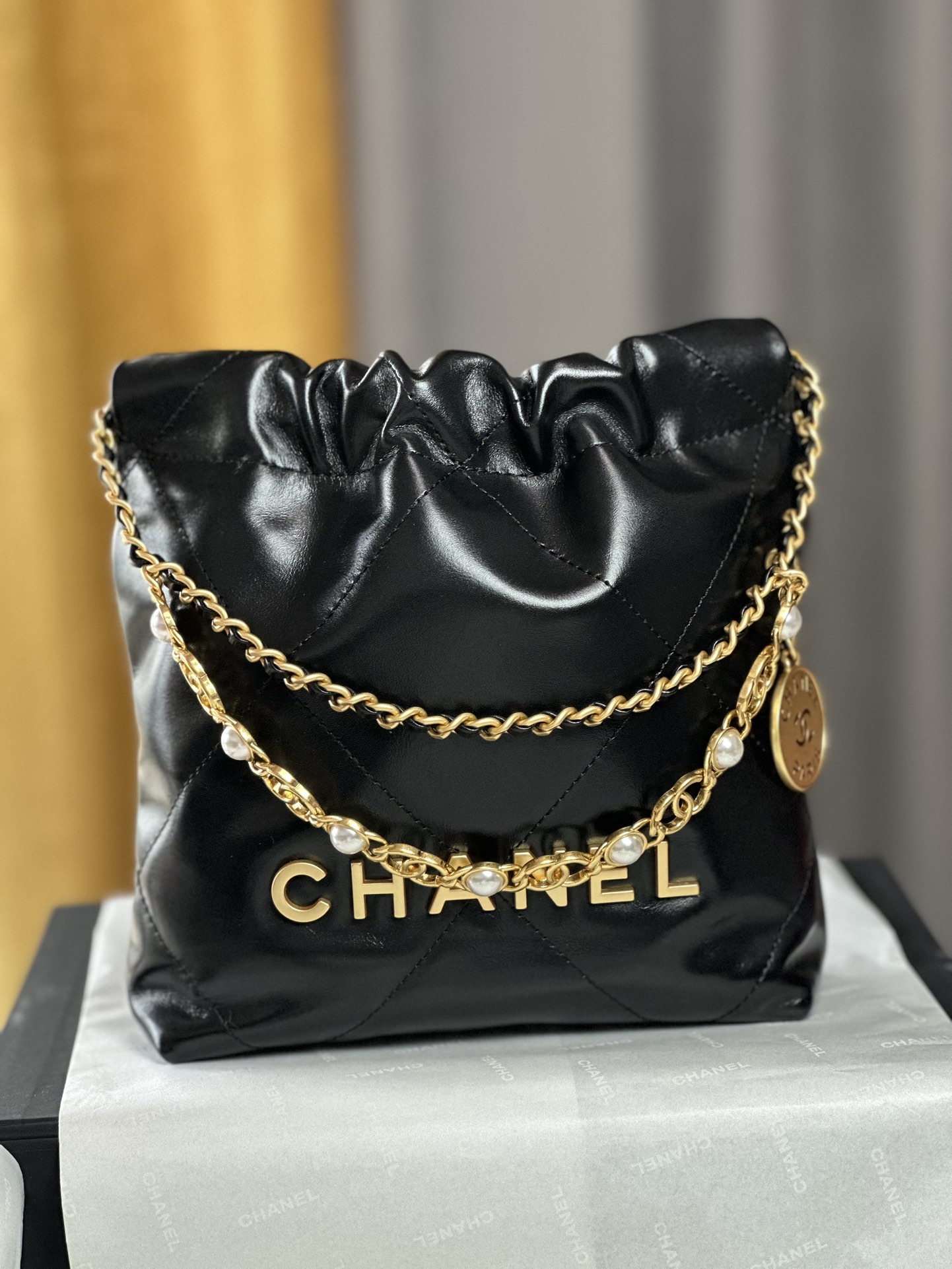 Bagsaaa Ch**el 22 Mini Handbag Black & Imitation Pearls AS3980 - 20×19×6 Cm