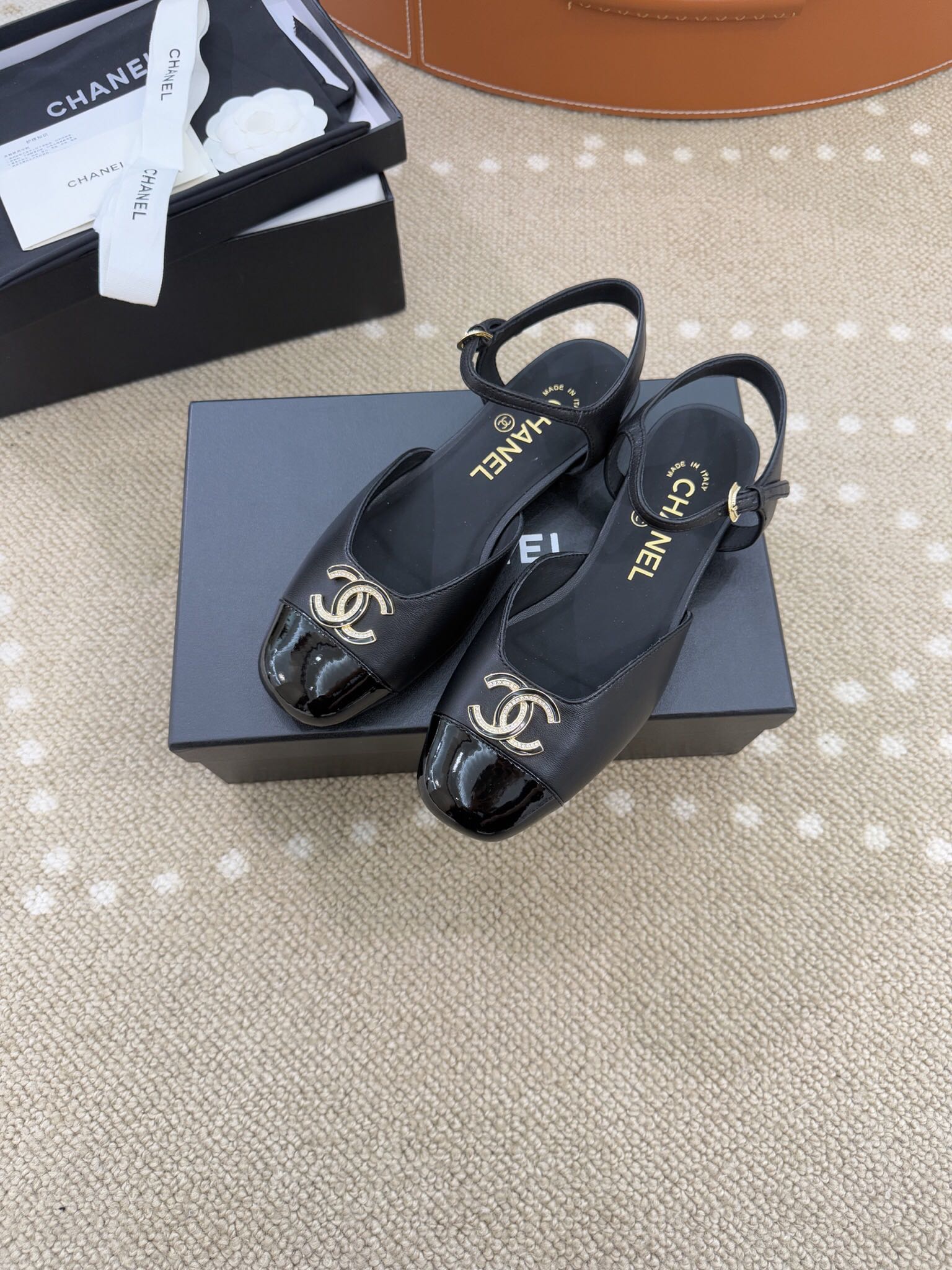 Bagsaaa Ch**el Black Cap Toe Slingbacks