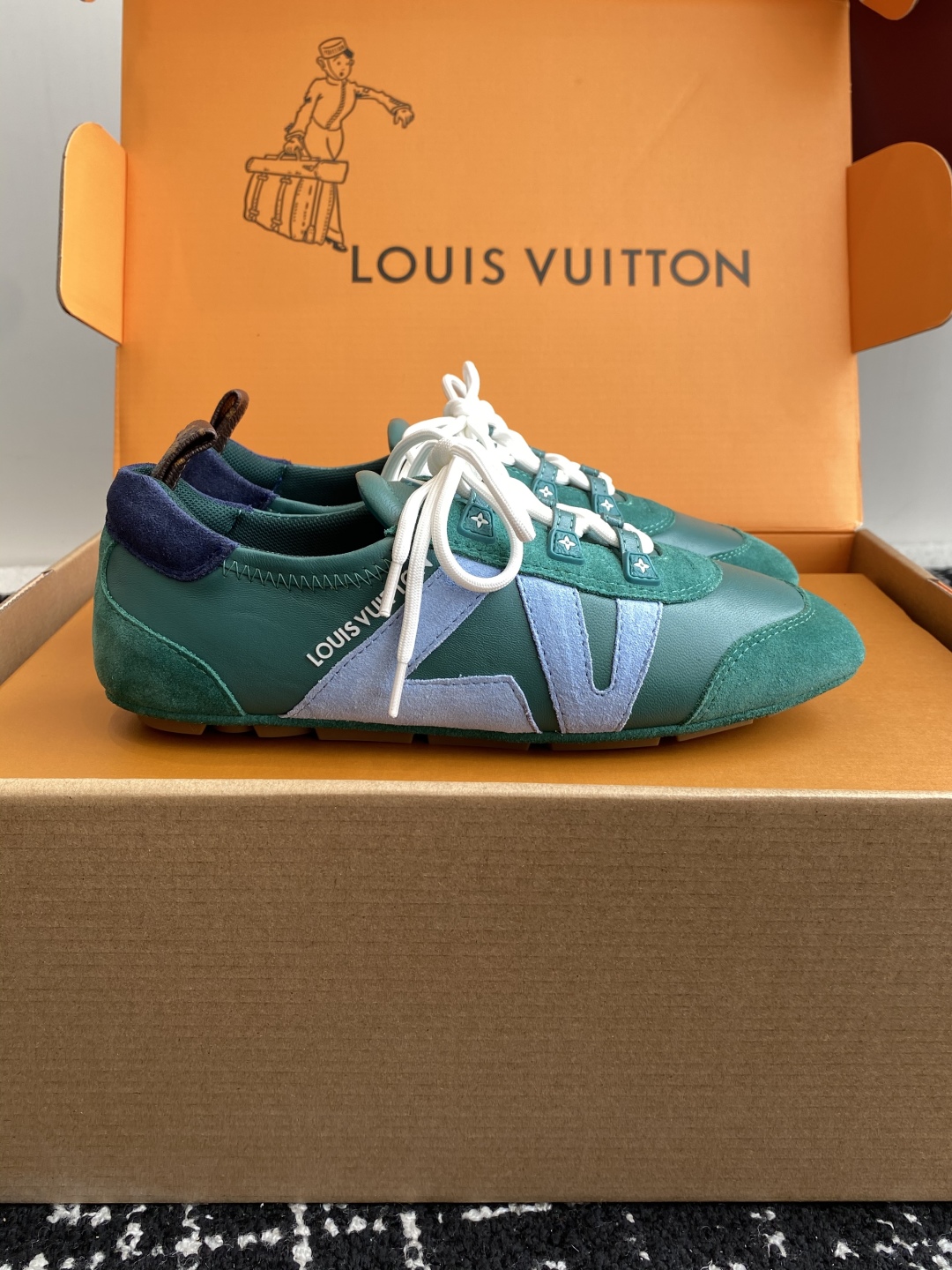 Bagsaaa LV Sneakerina Green
