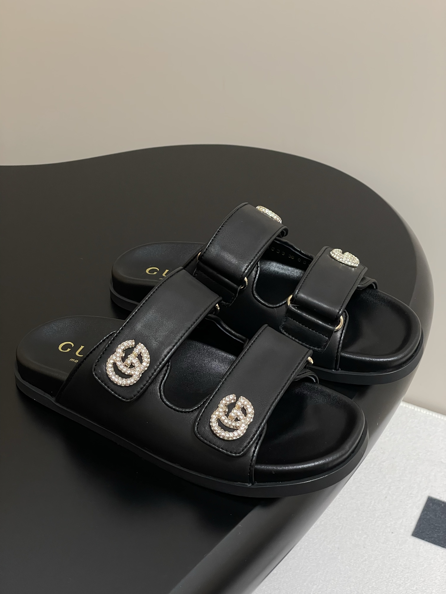 Bagsaaa Gvc*1 Women's sandal with Double G 816633 Black