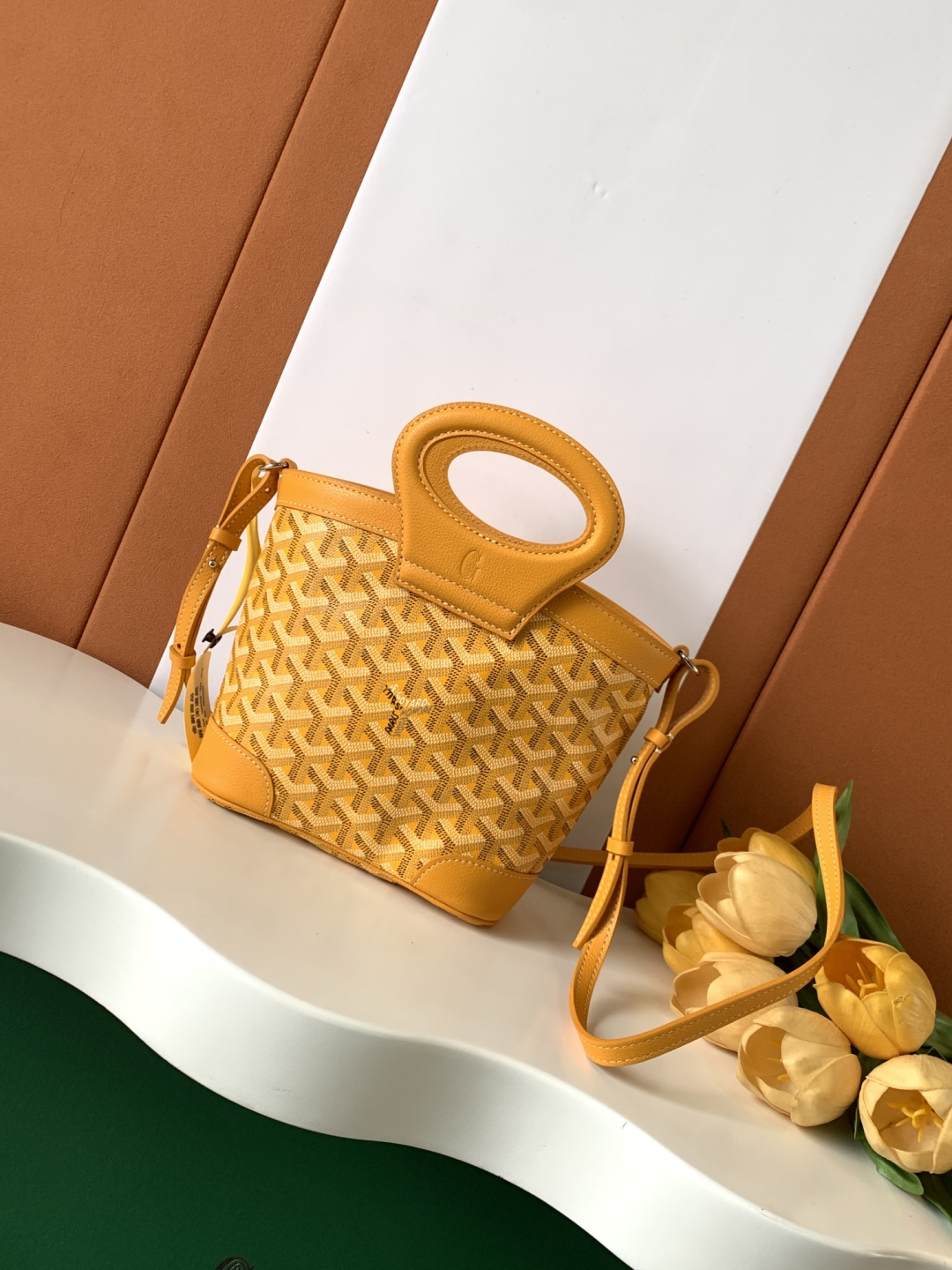 Bagsaaa G09ard Beluga Mini Bag yellow - 23cm