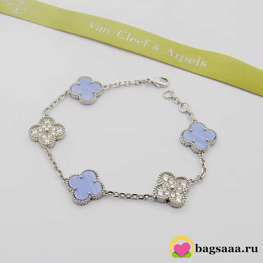 Bagsaaa V*n Cl**f & Arpel Alhambra, Paved D1am0nd Bracelet