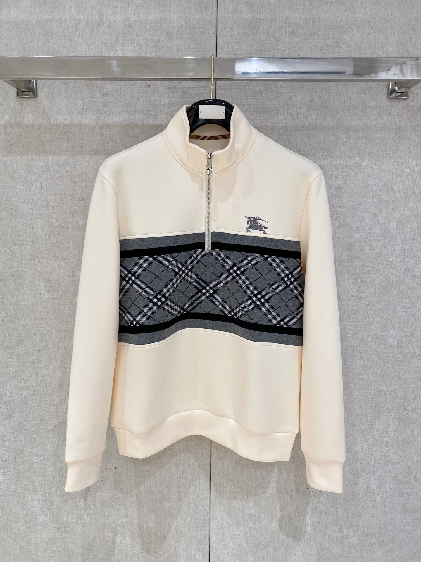 Bagsaaa Bv*b*rry sweatshirt white