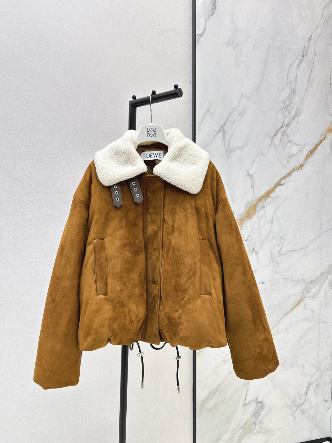 Bagsaaa L0ew* Short Shearling Jacket light brown