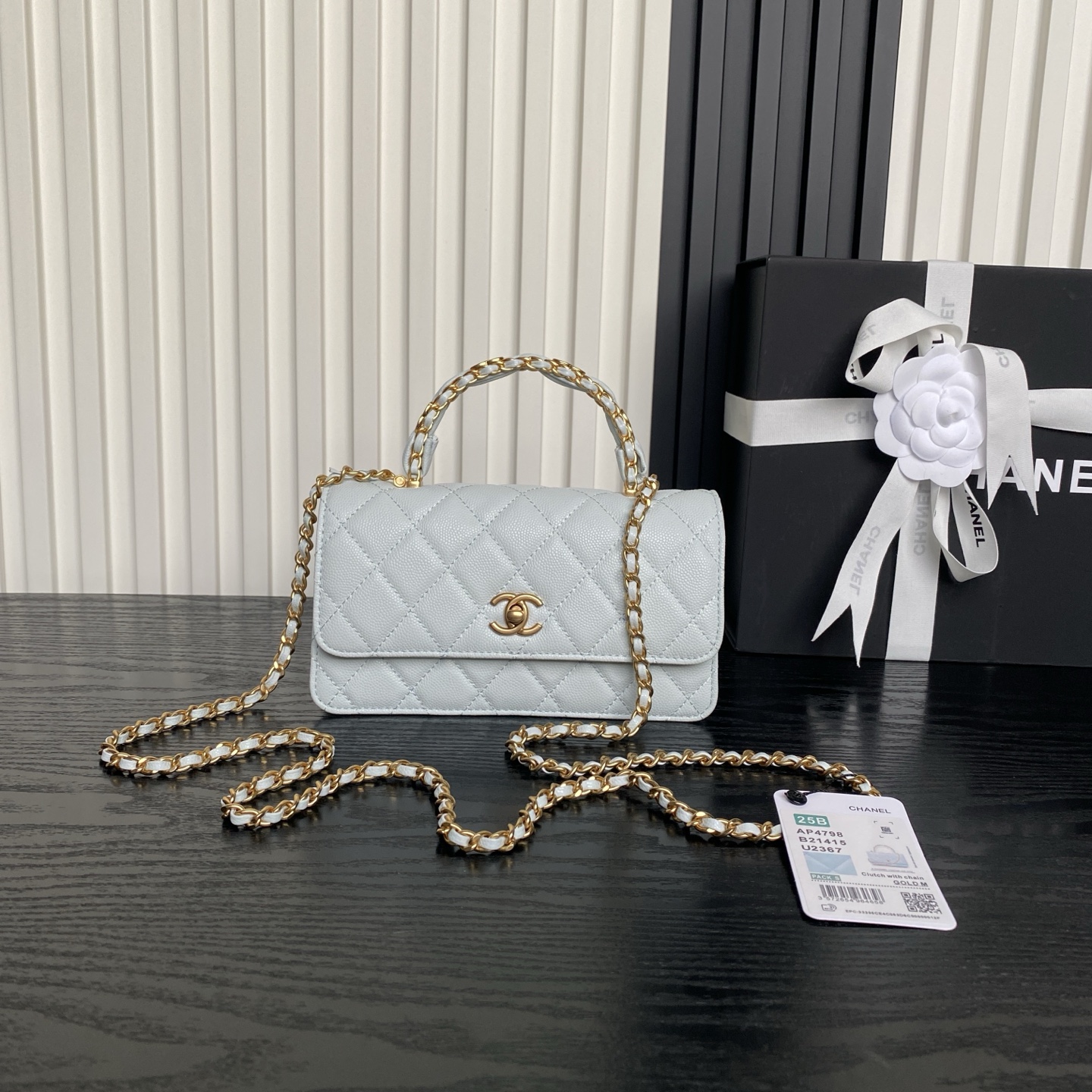 Bagsaaa Ch**el Clutch with chain AP4798 Light Blue - 18.5cm
