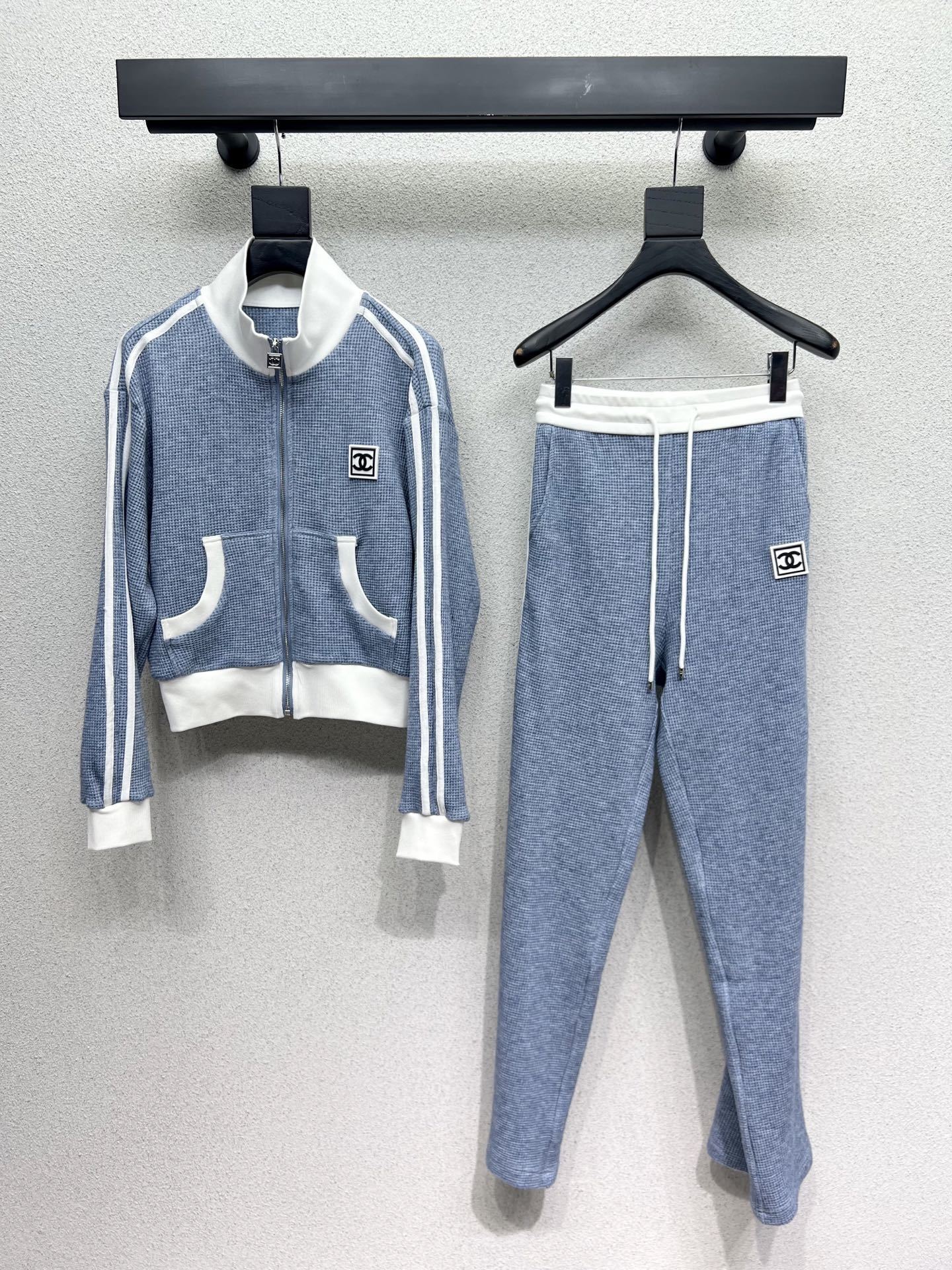 Bagsaaa Ch**el blue and white tracksuit set