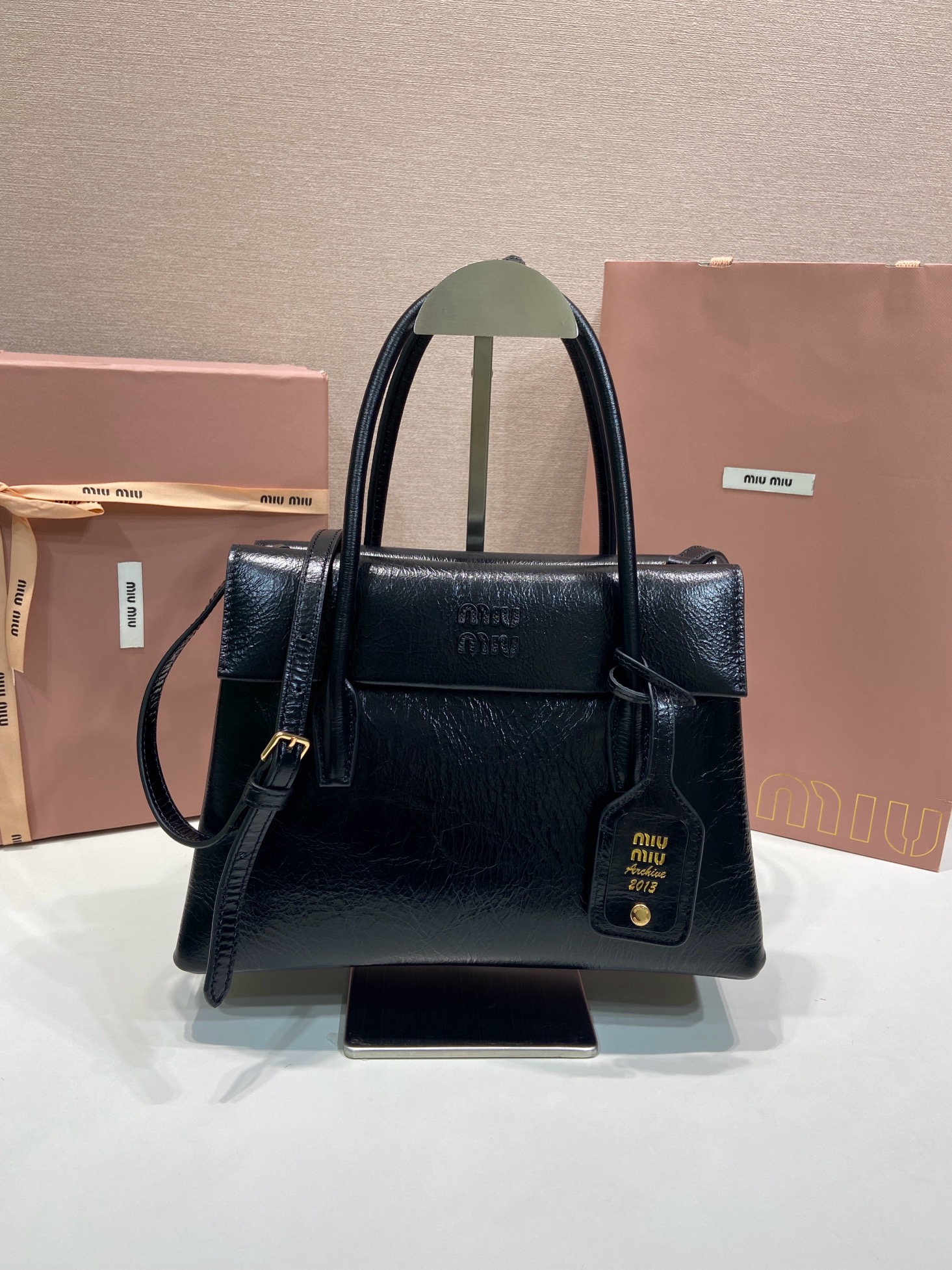Bagsaaa Miu Miu Solitaire leather bag 5BA302 black - 28cm